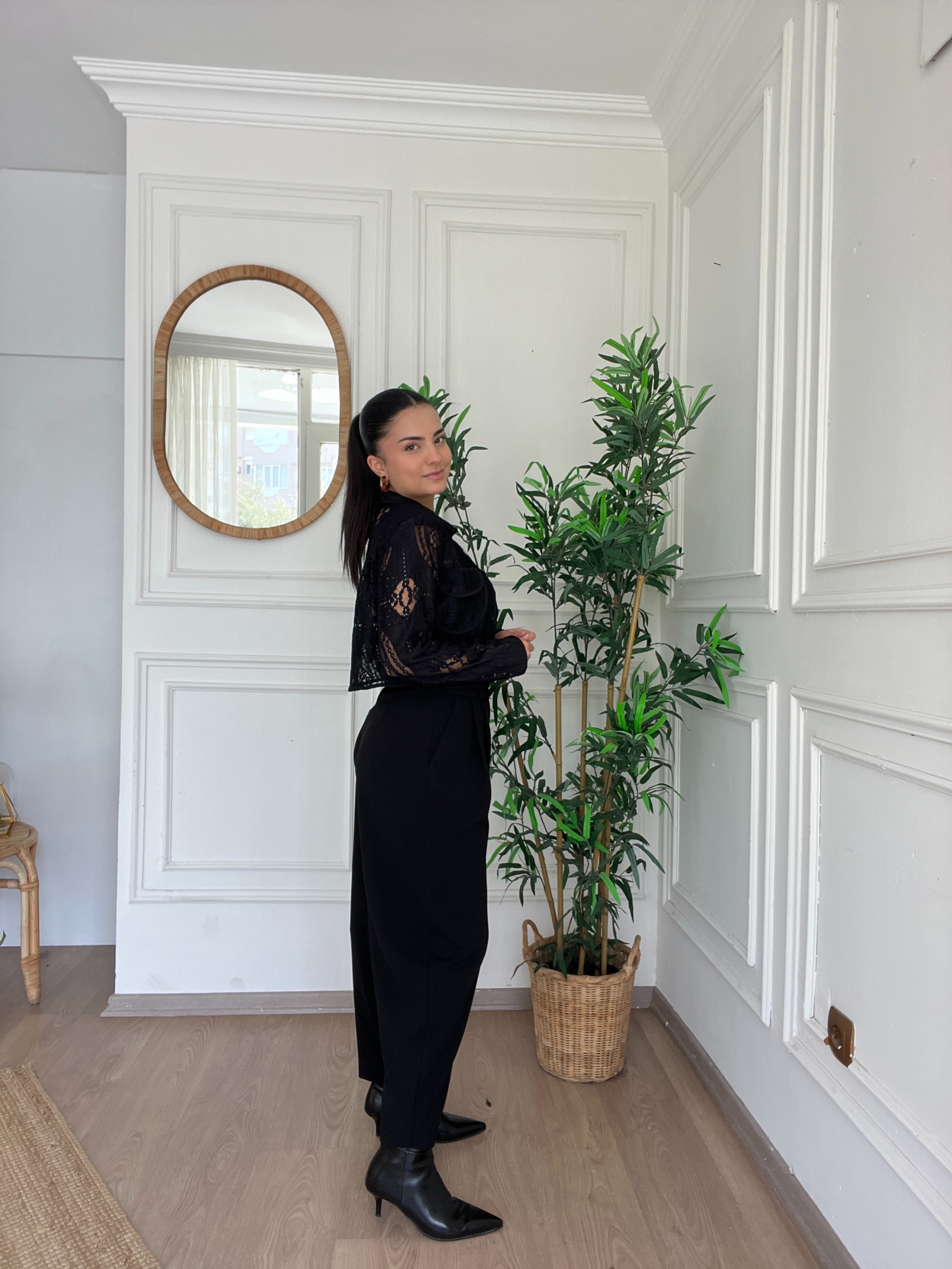 Çift Pileli Yüksek Bel Havuç Kesim KUmaş Pantolon Siyah