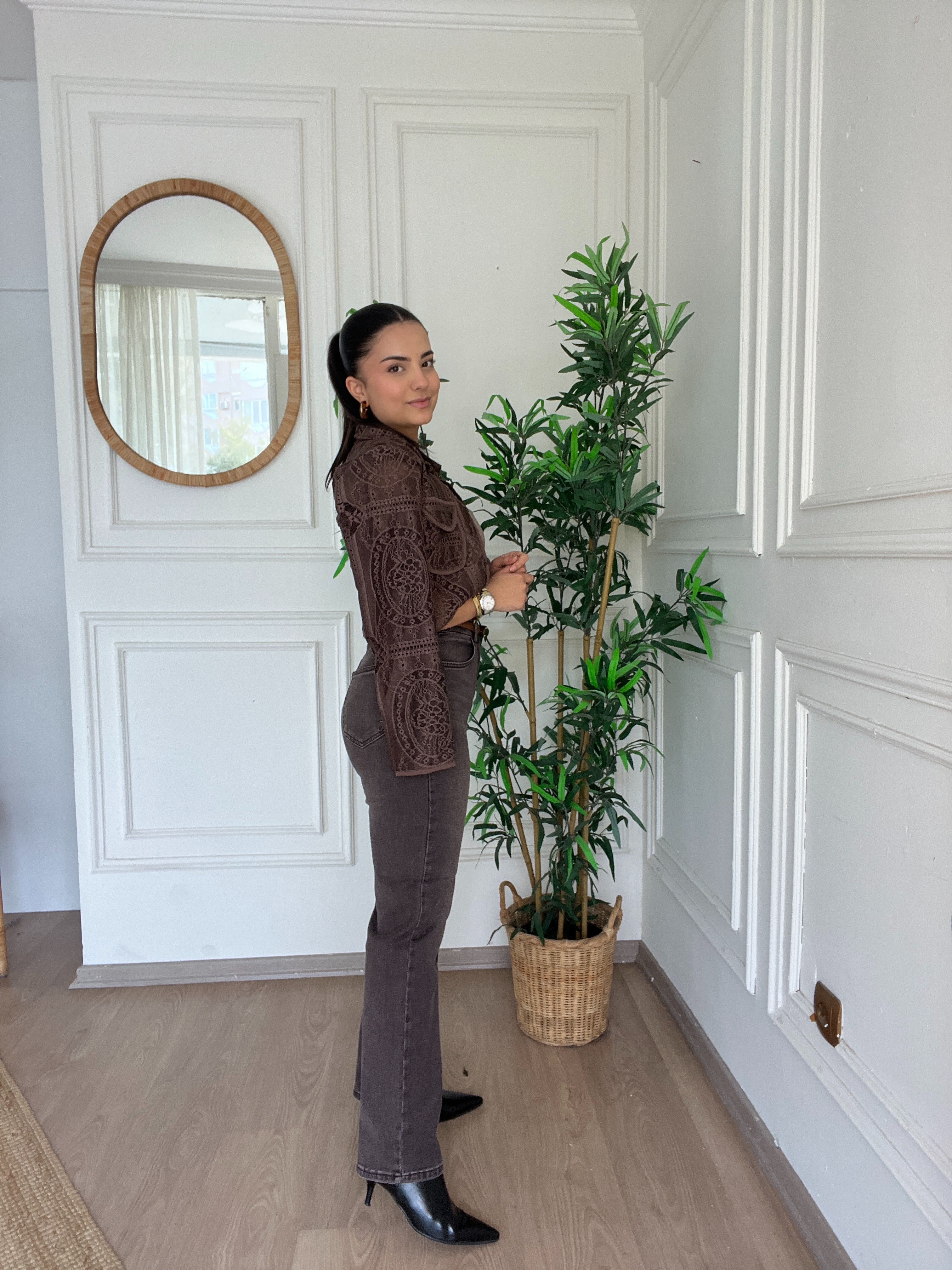Düz Paça Likralı Jean Kahverengi