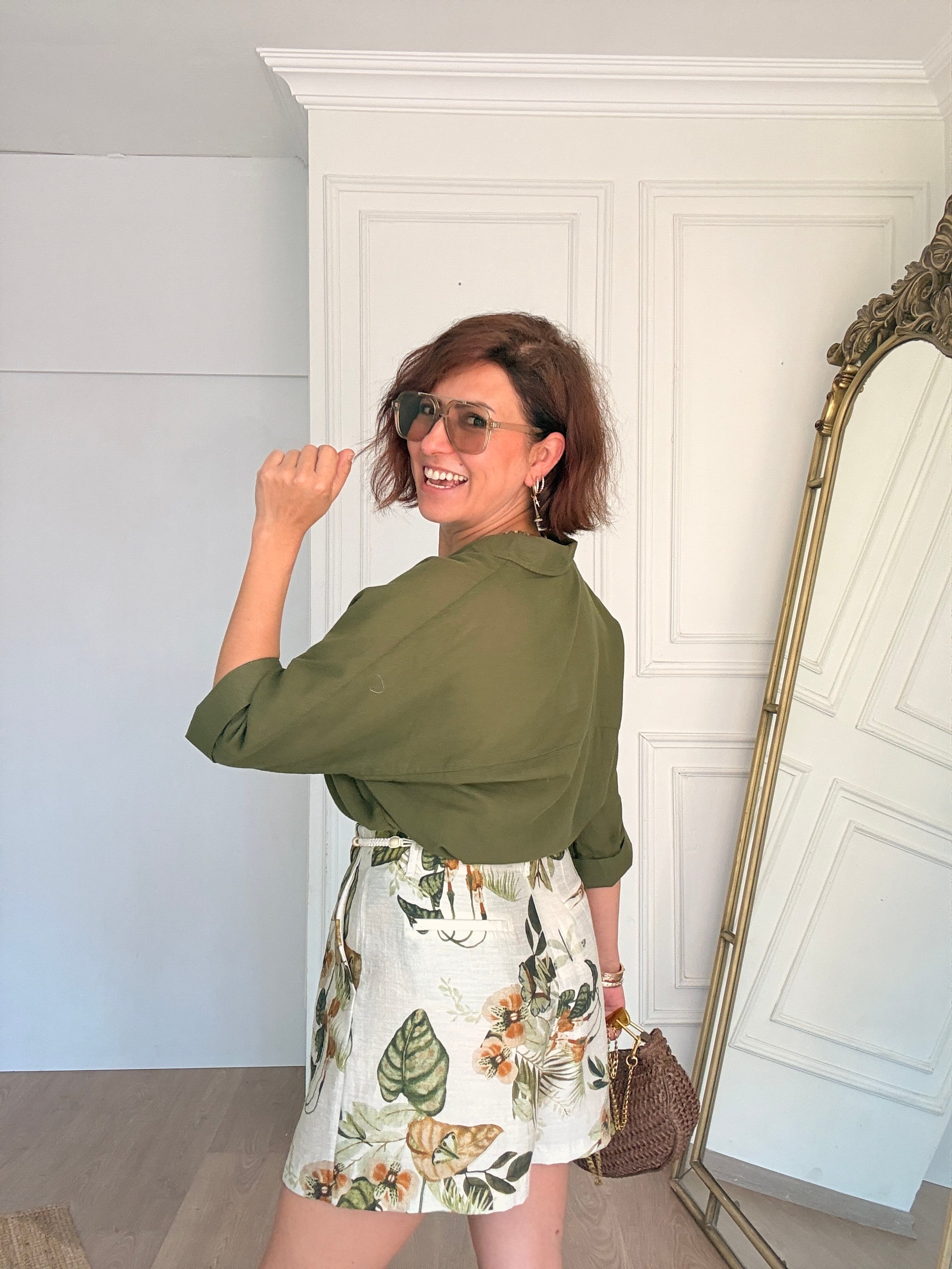 Floral Yeşil Desenli Şort 