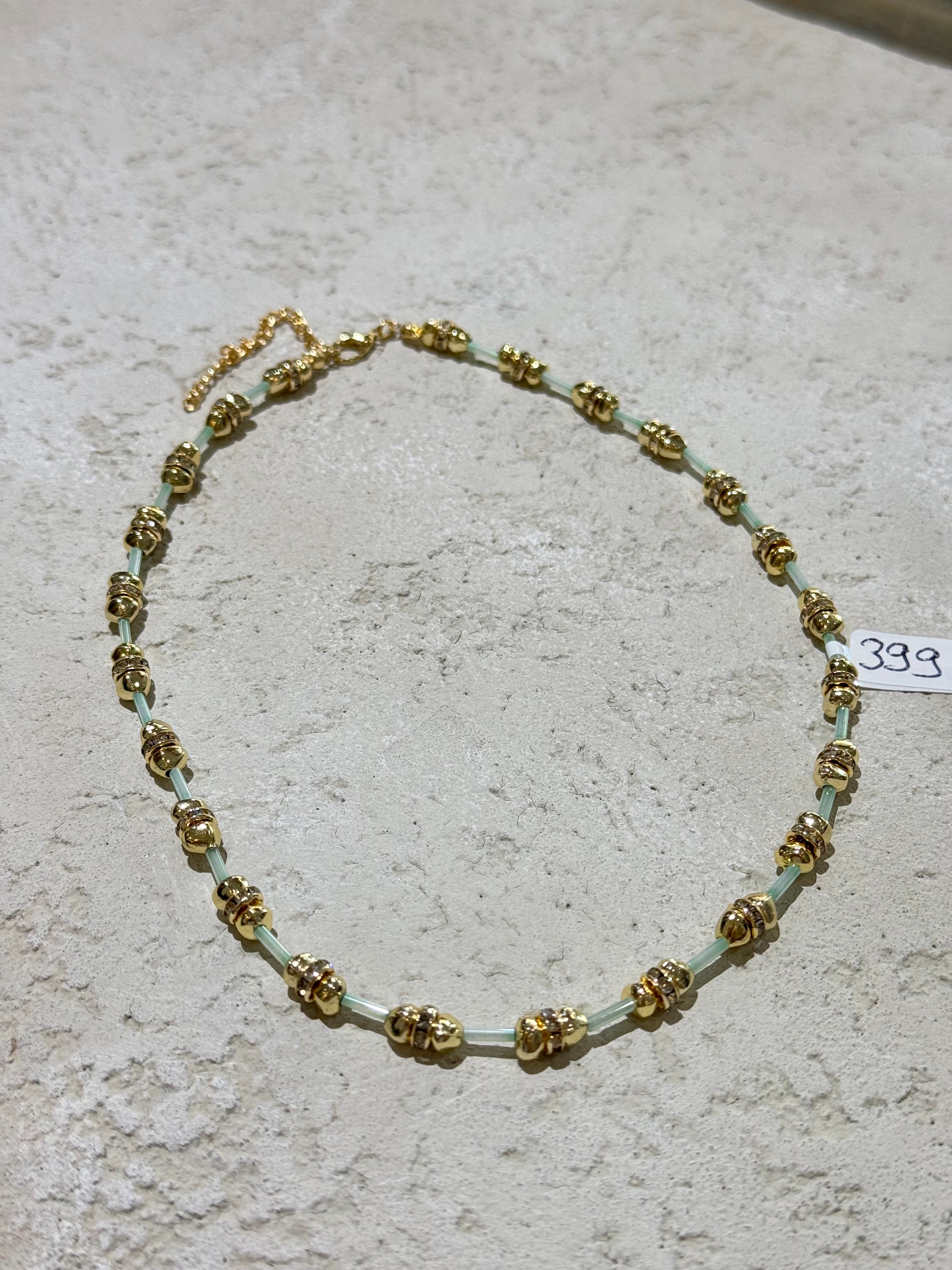 Gold Taşlı Bodrum Kolye