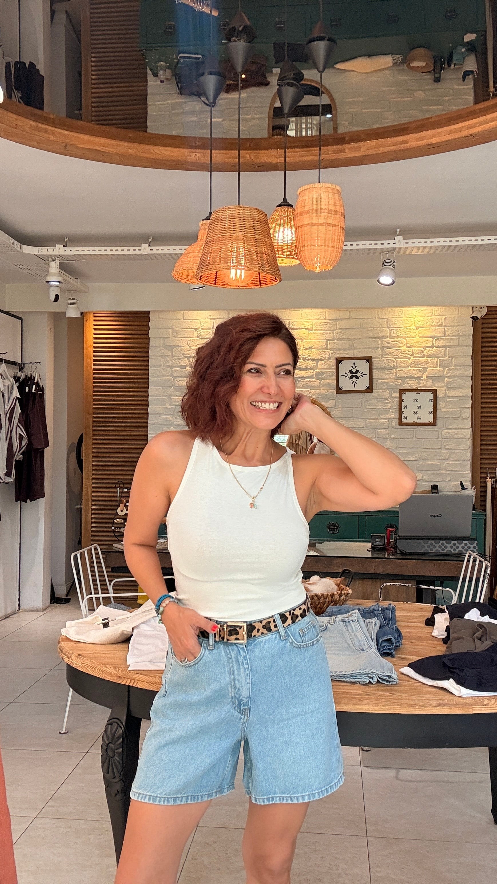 Kayık Yaka Atlet Ekru