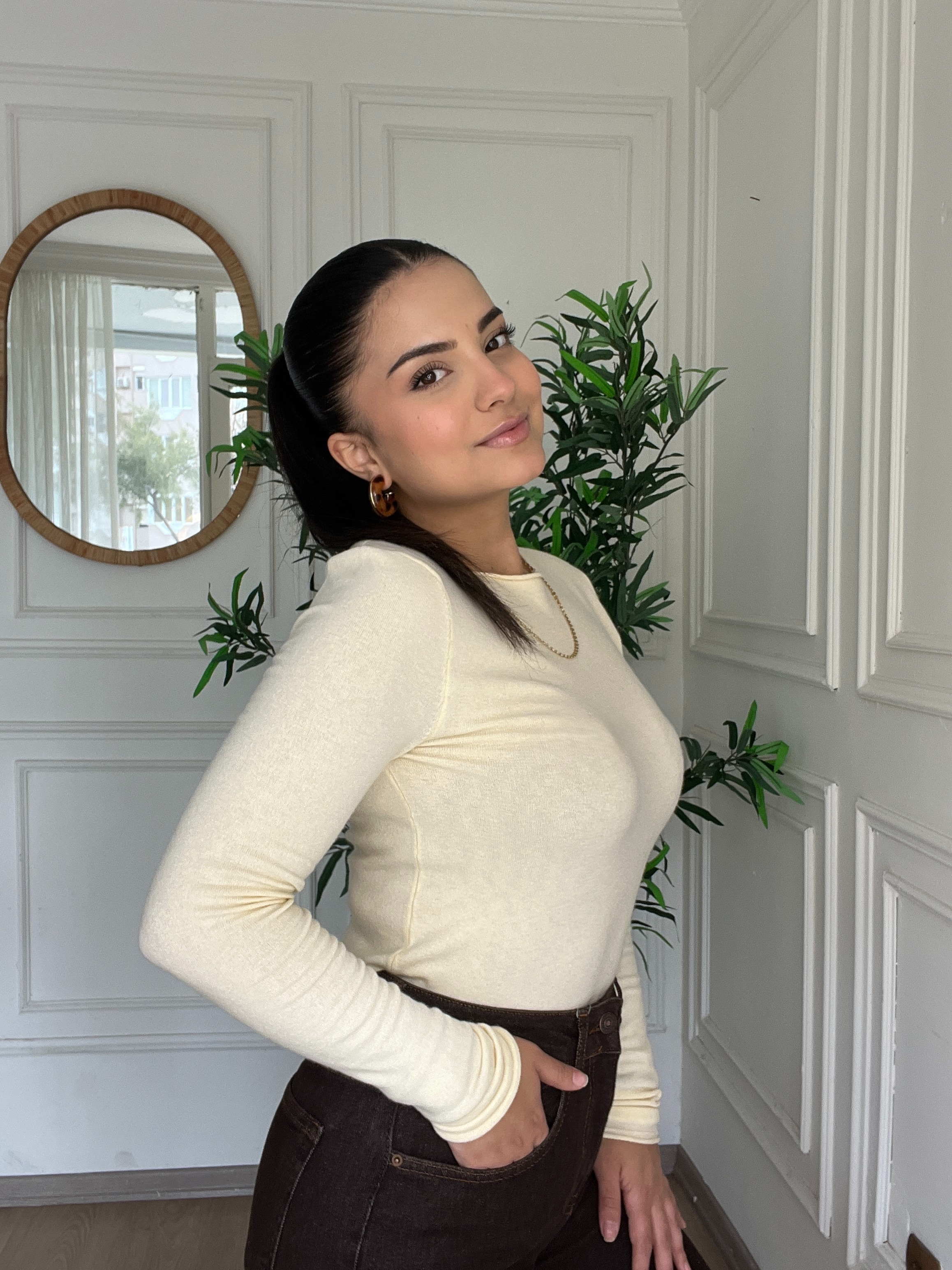 Kayık Yaka Kaşmirli Ultra Hafif Triko Kazak Açık Sarı