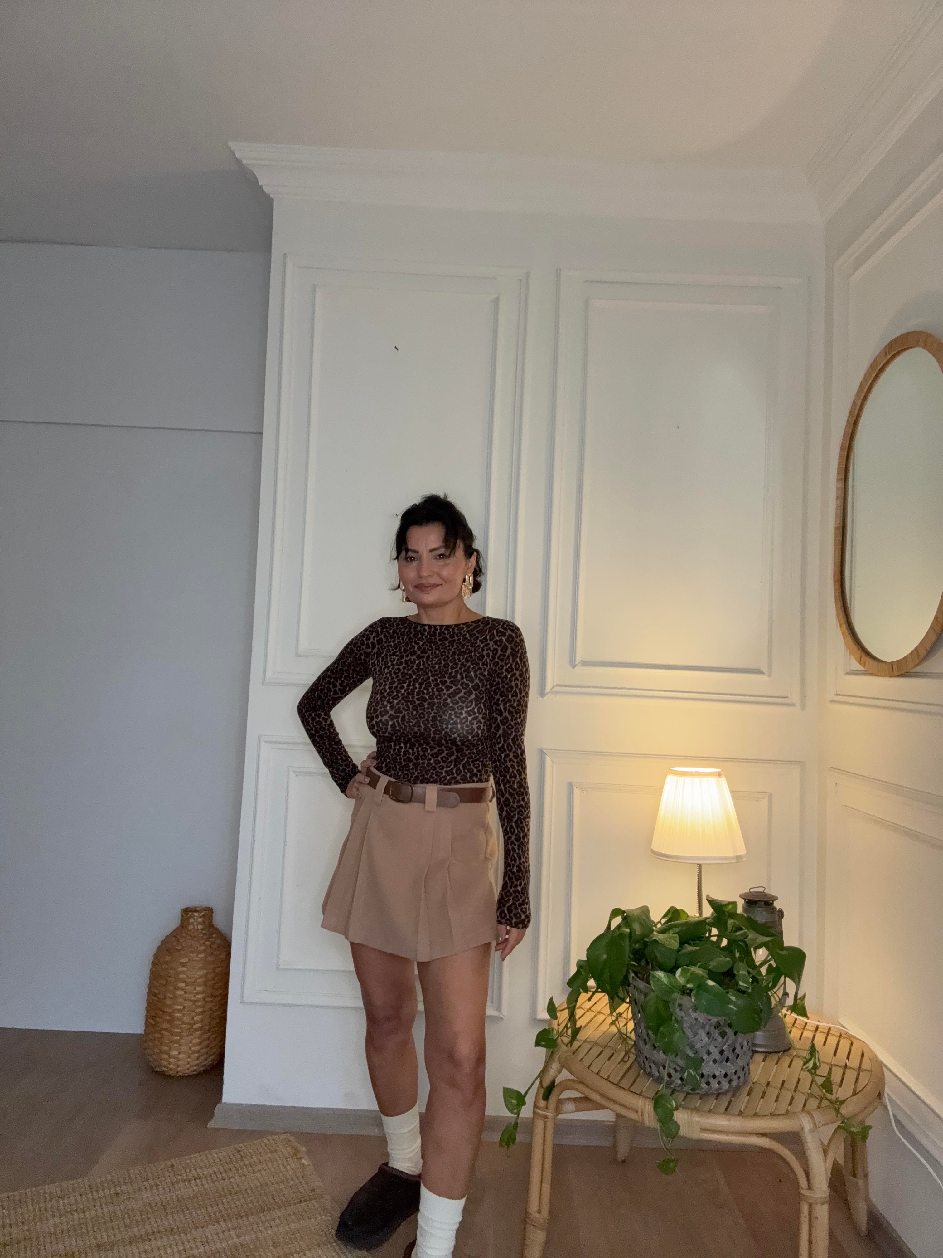 Kemerli Kaşe Şort Etek Camel