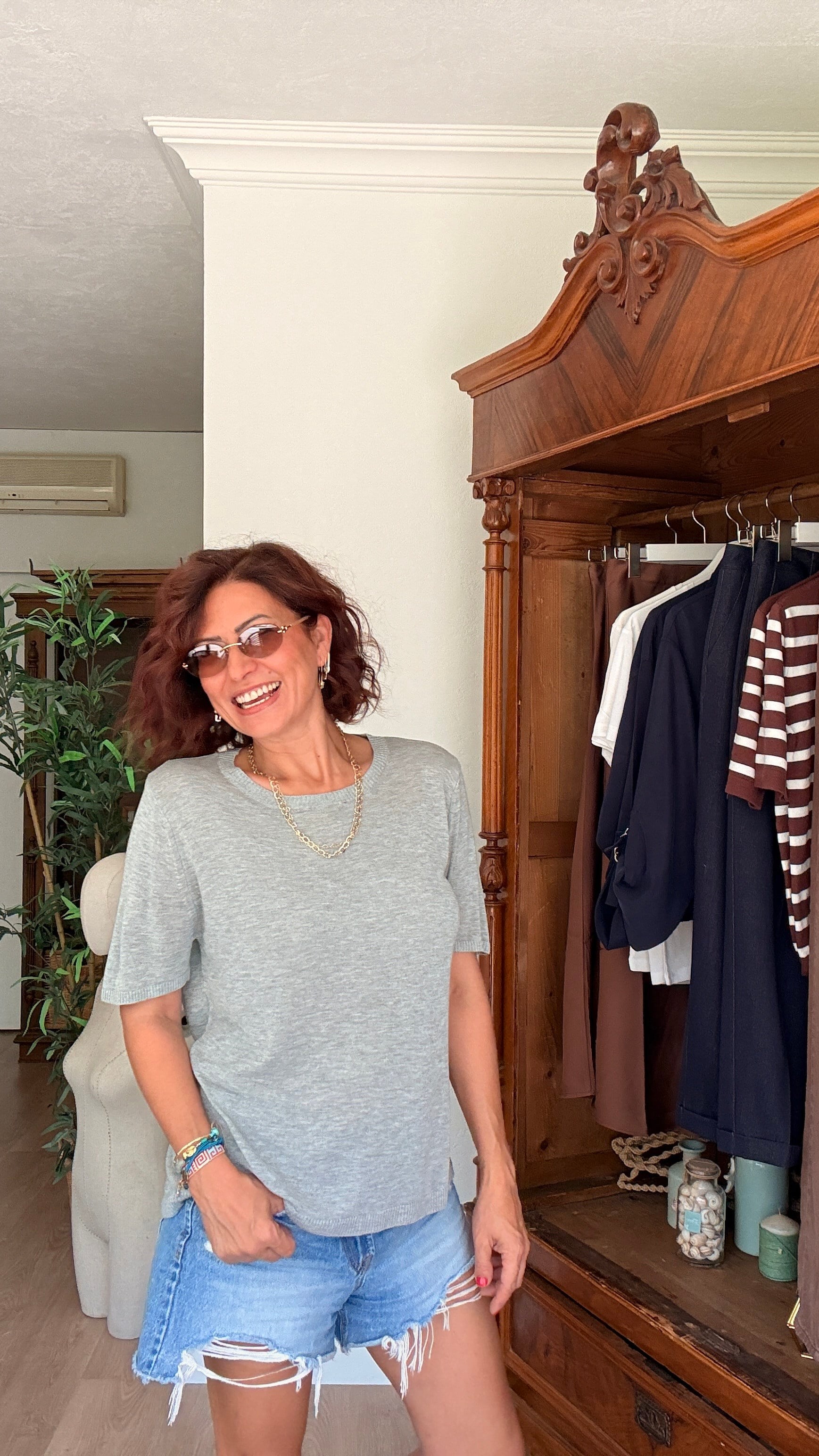 Kısa Kollu Sıfır Yaka Triko Gri