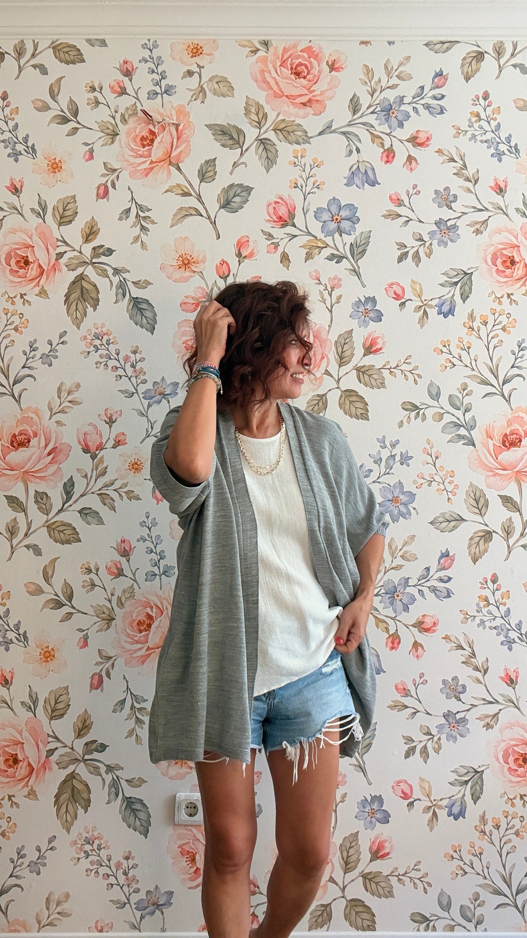 Kısa Kolu Hırka Gri