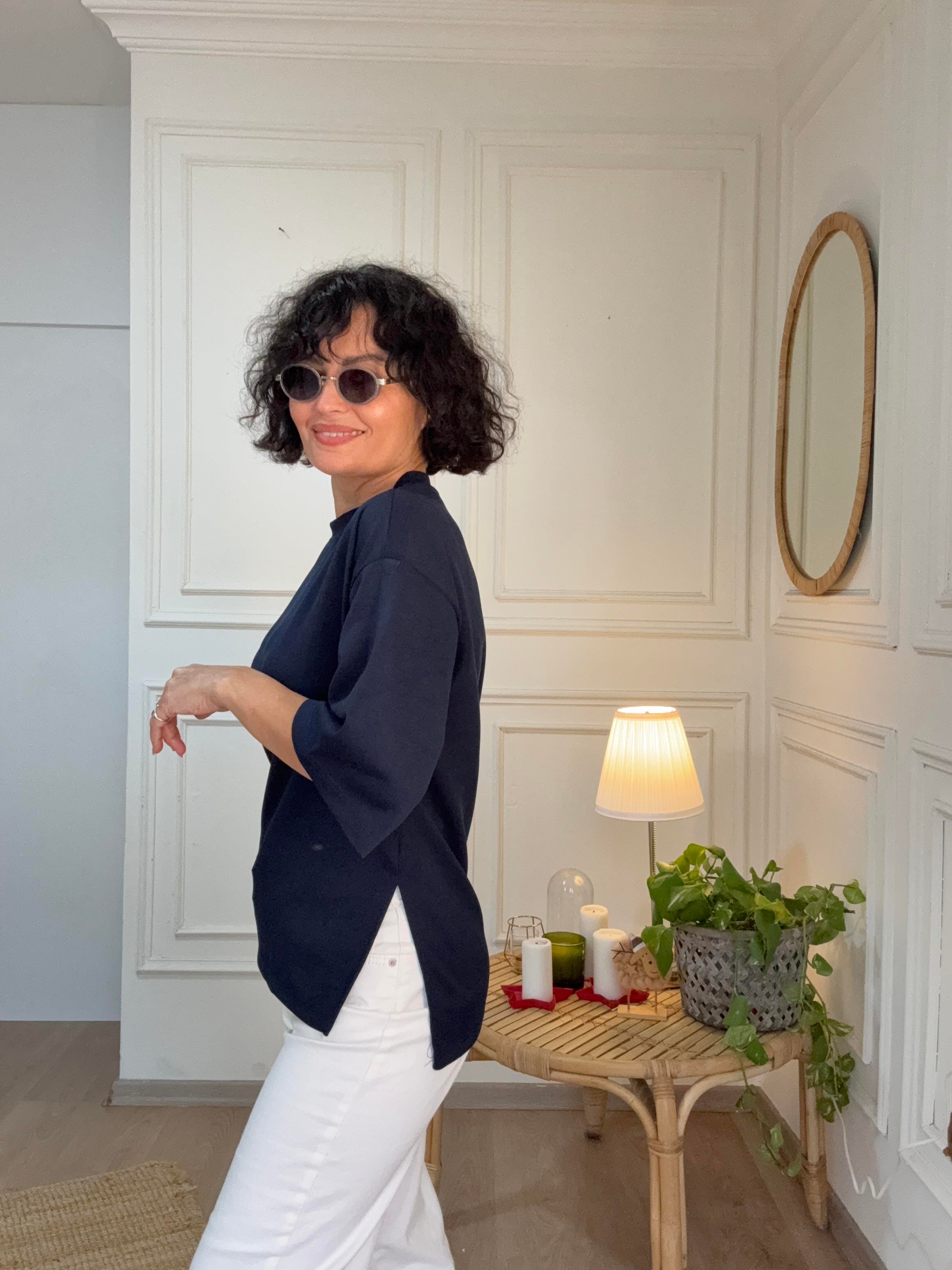 Modal Kumaş Yırtmaçlı Oversize Tişört Lacivet