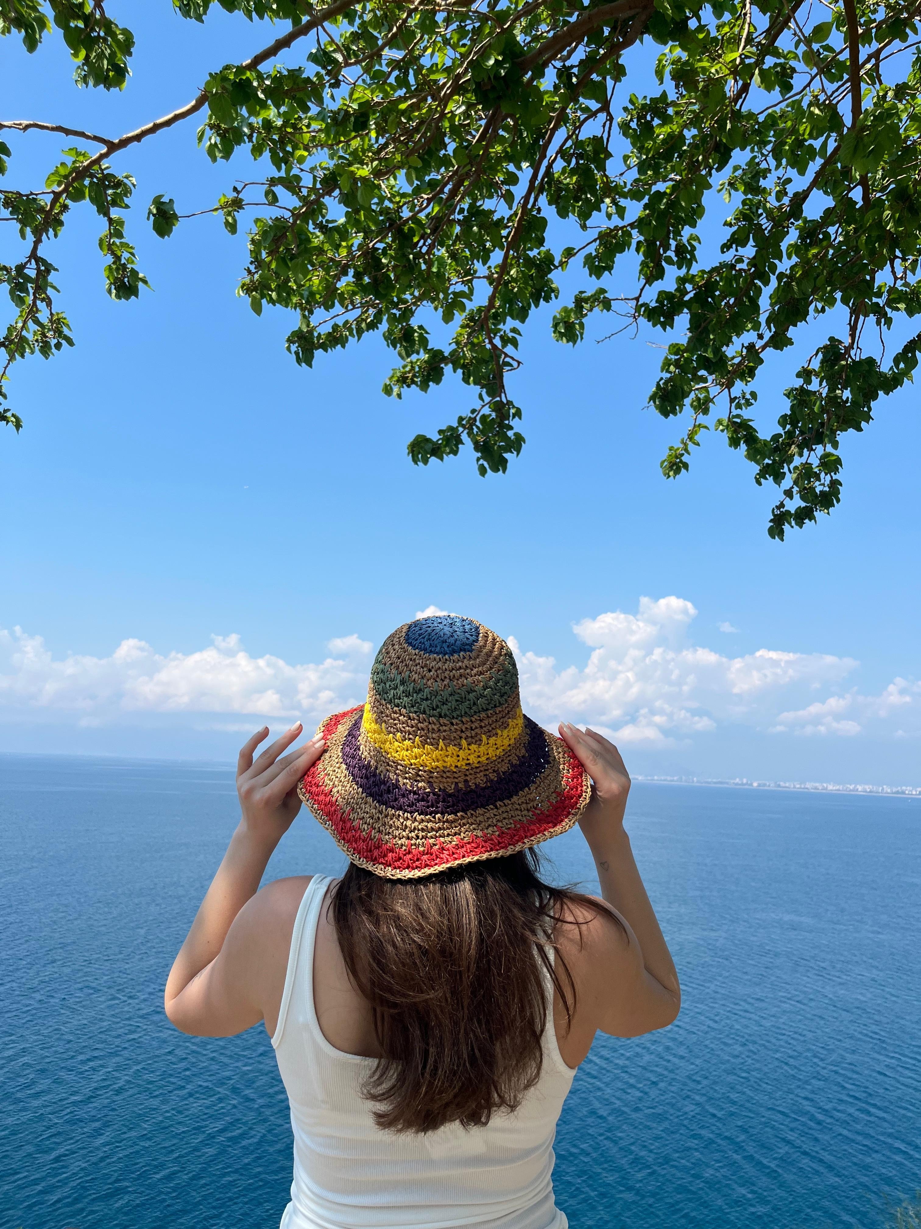 Natural koyu çizgili hasır Şapka