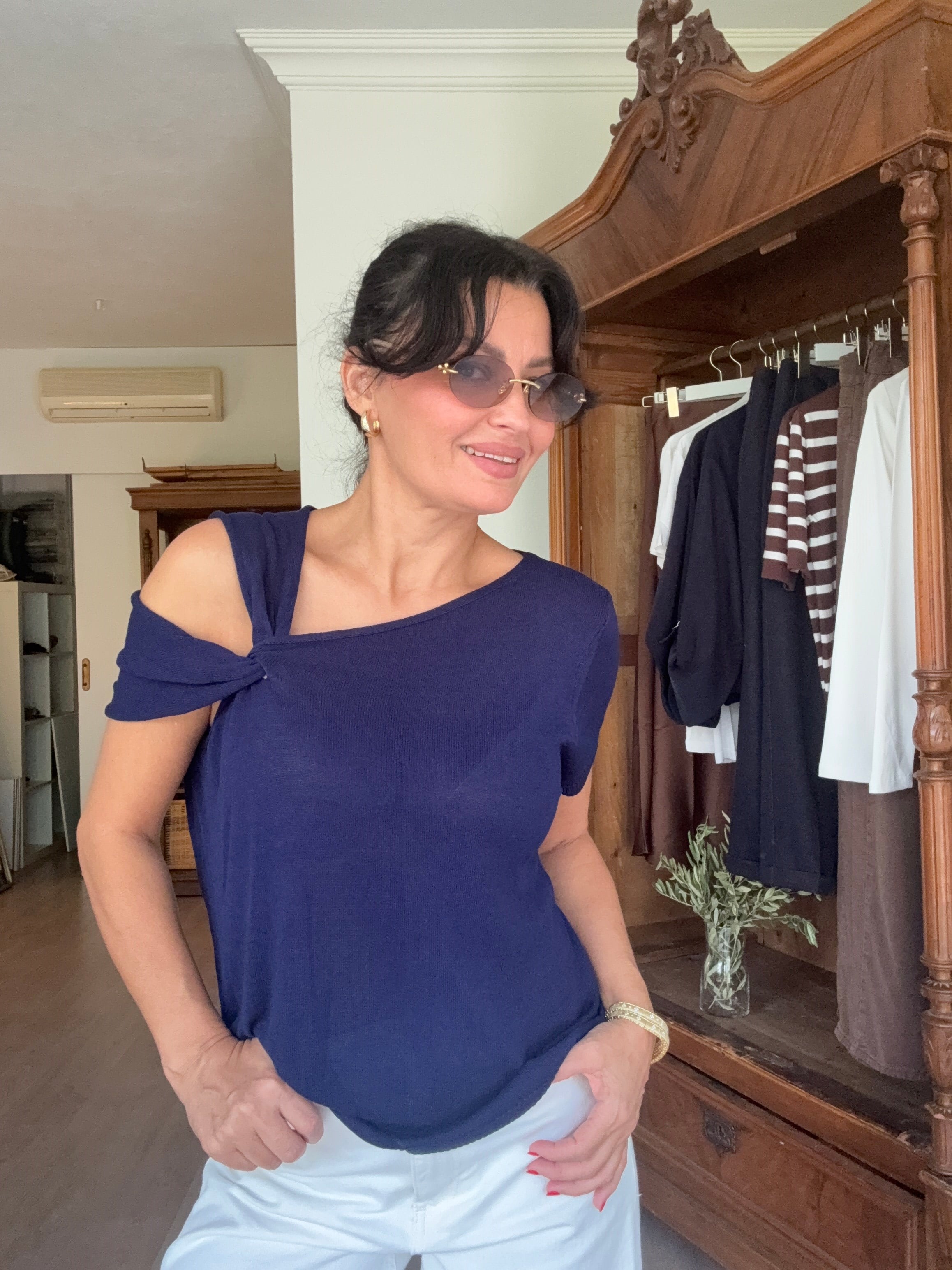 Omuz Detaylı Triko Lacivert