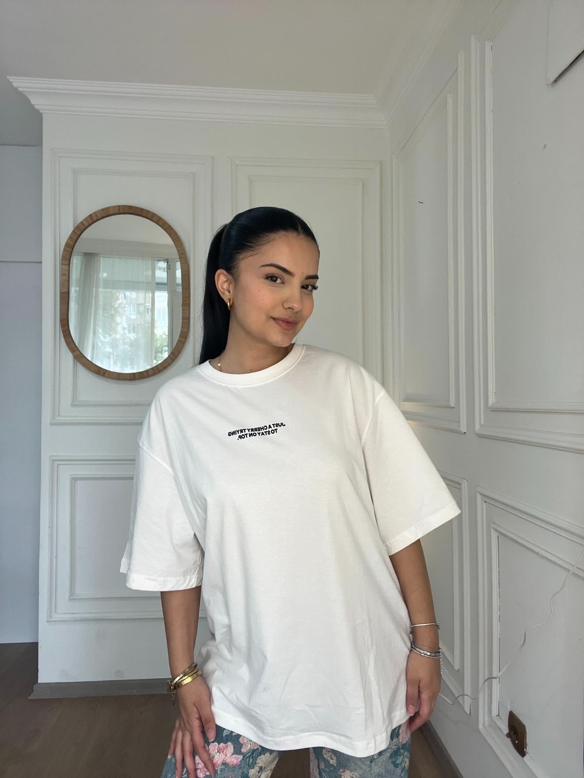 Oversize Sırtı Baskılı Tshirt Beyaz