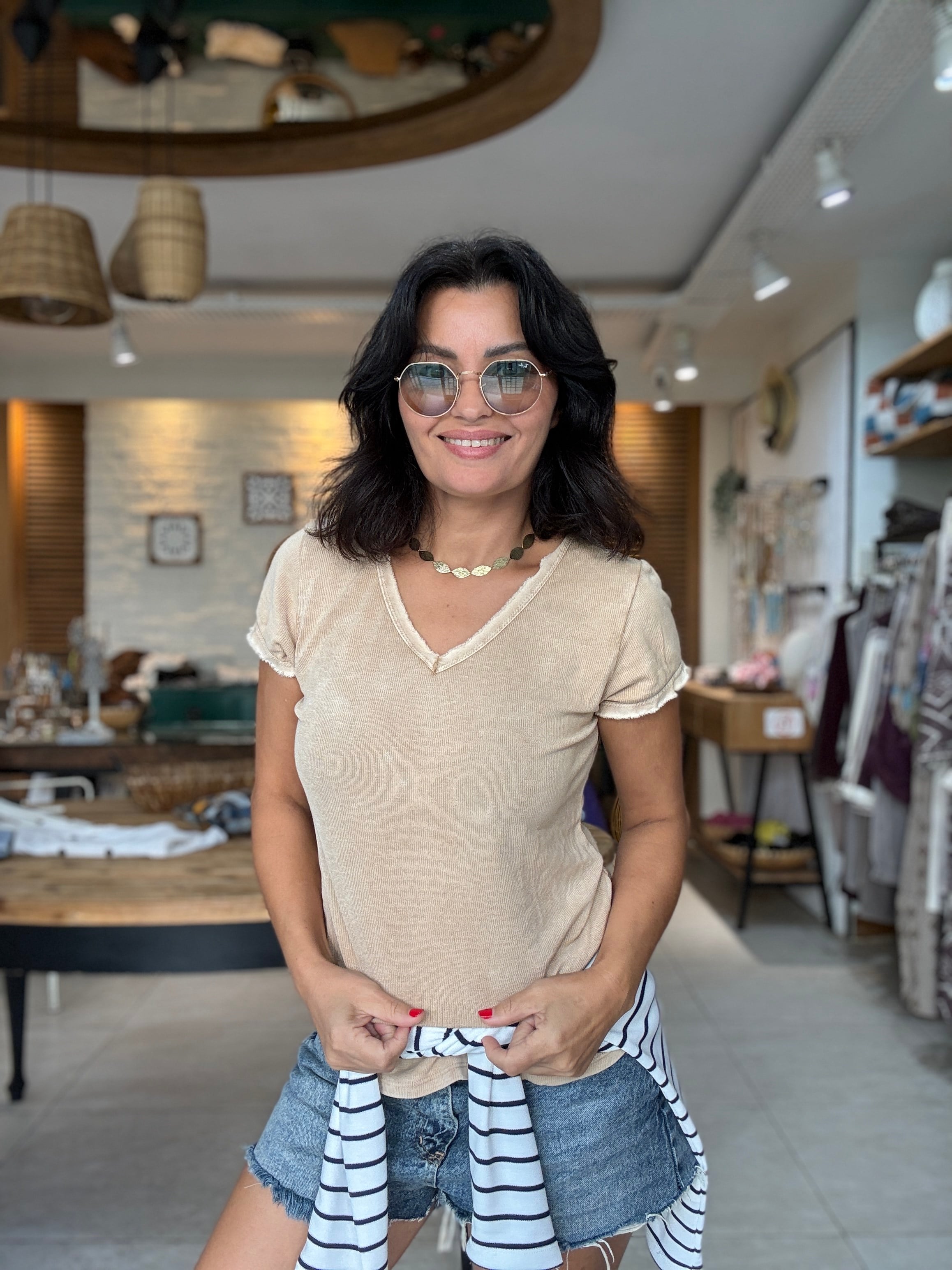 V Yaka Fitilli Basic Tshirt Camel