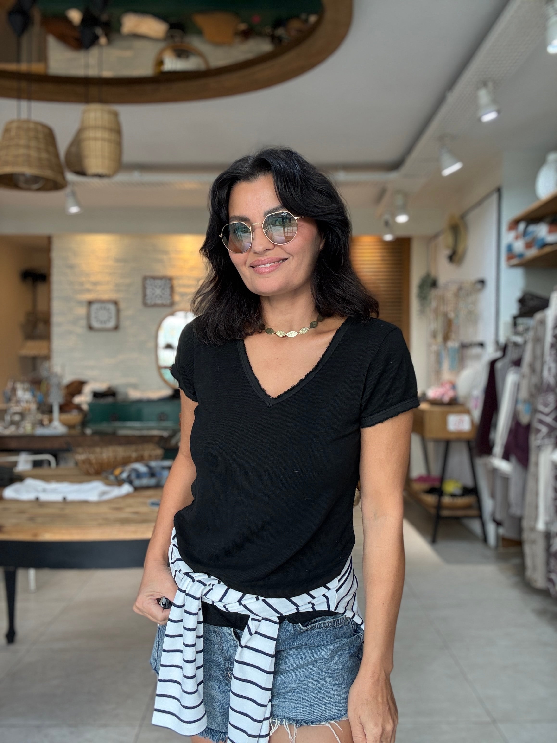 V Yaka Fitilli Basic Tshirt Siyah