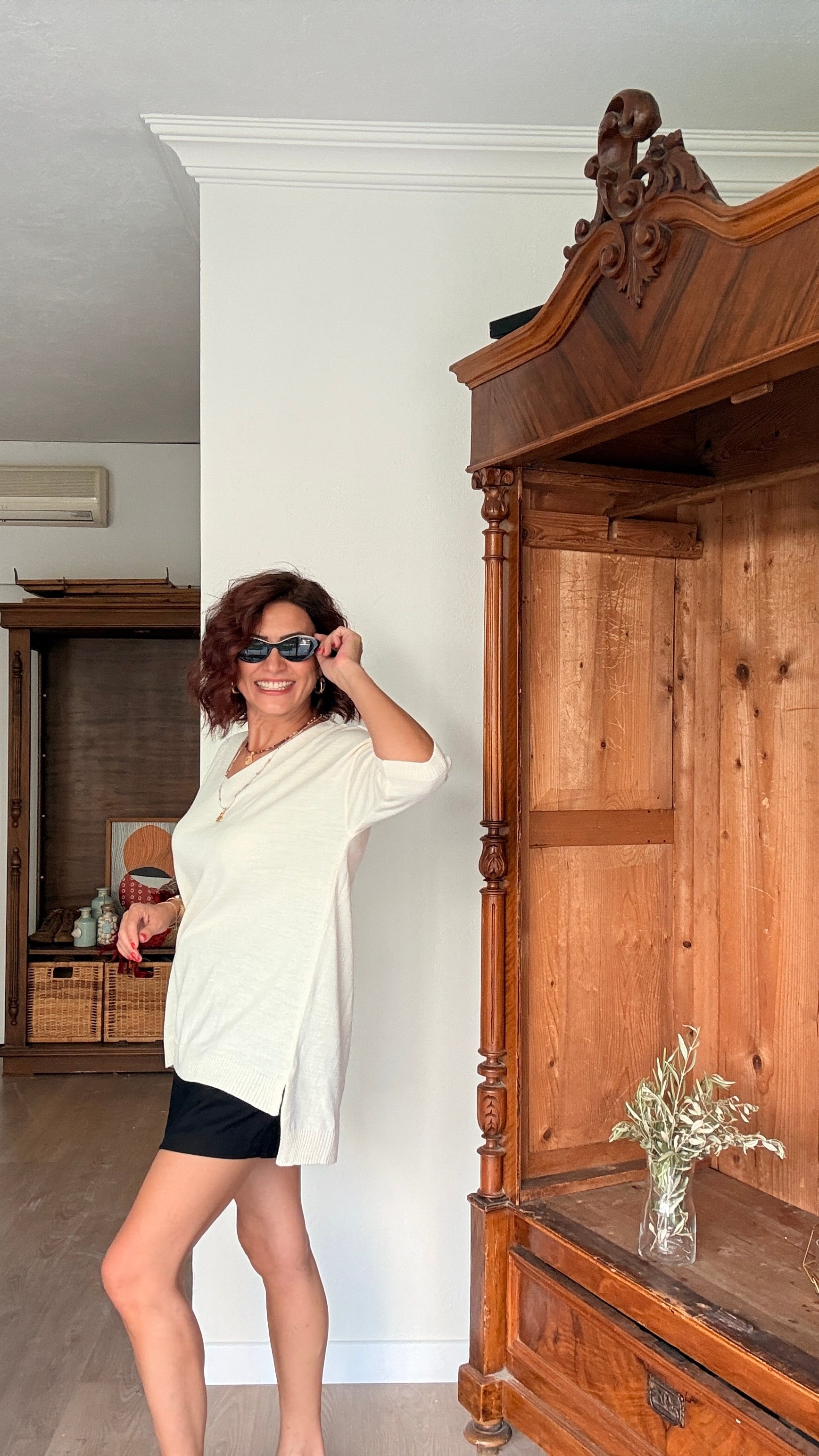 V Yaka Kısa Kollu Salaş Triko Kazak Ekru