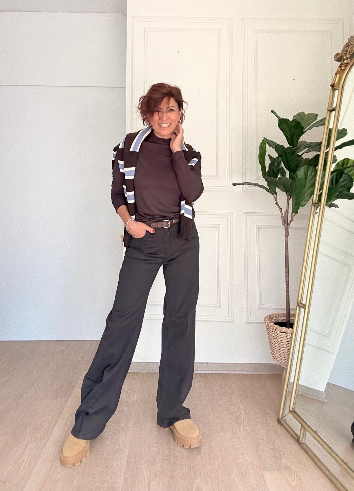 Wide Leg  Jean Brown