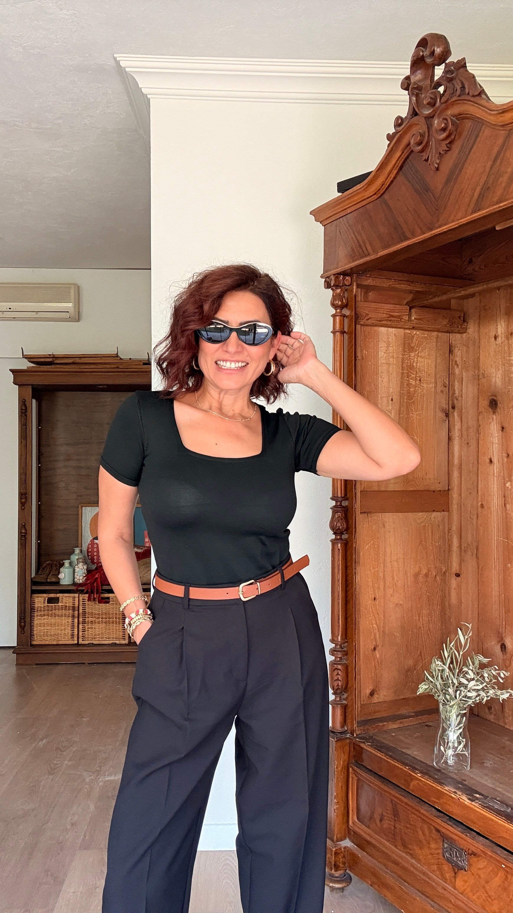 Yarım Kollu Kare Yaka Triko Siyah