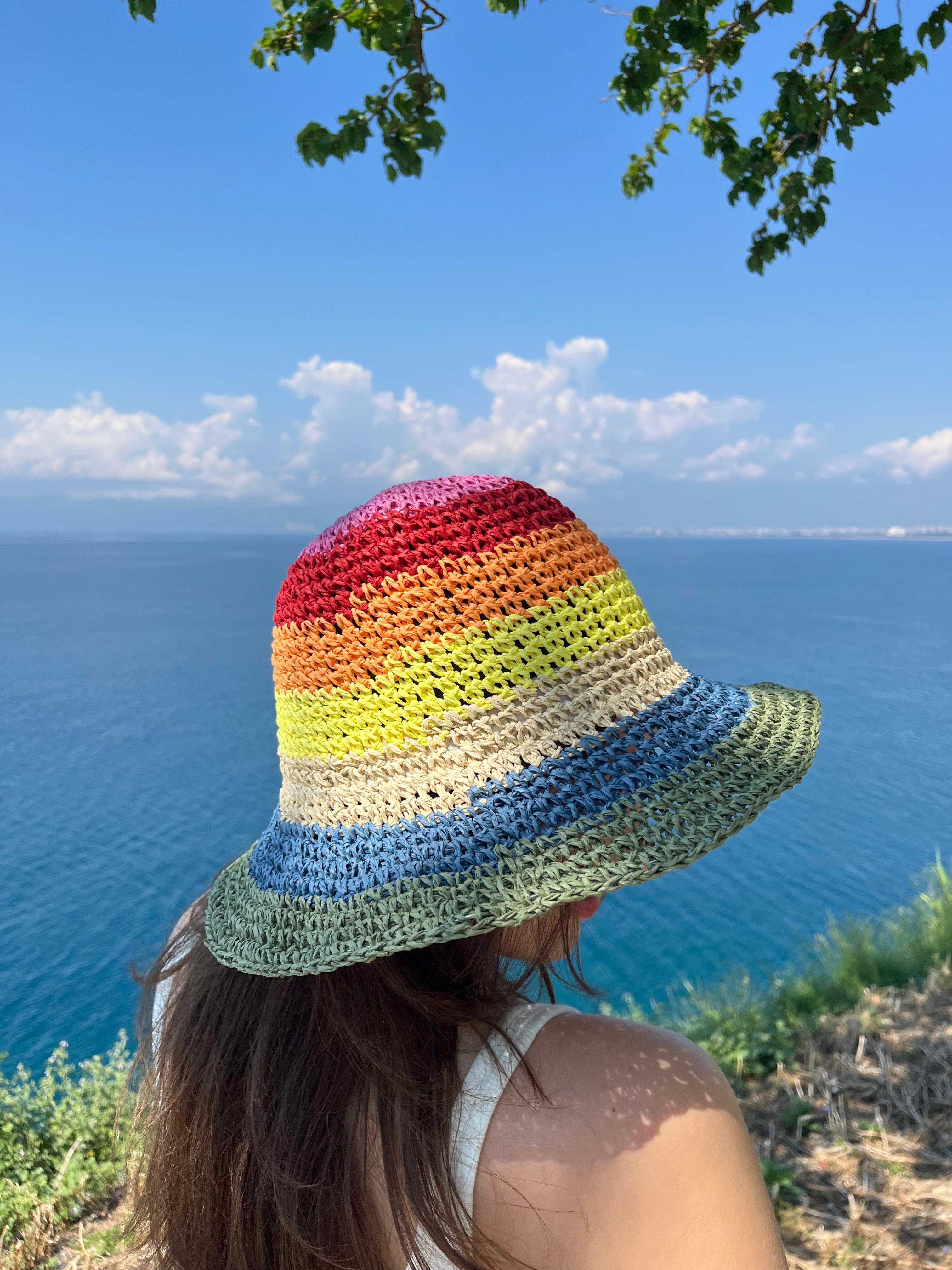Yeşil çizgili hasır Şapka