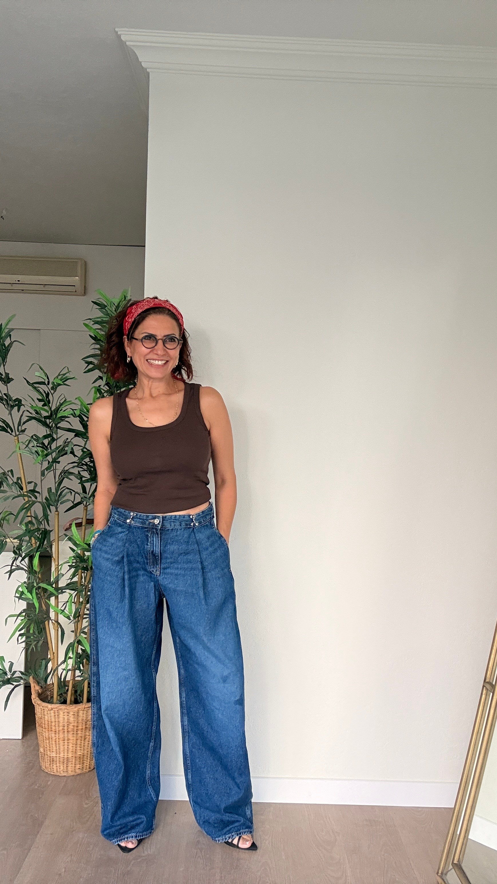 Yüksek Bel Kancalı Loose Fit Jean