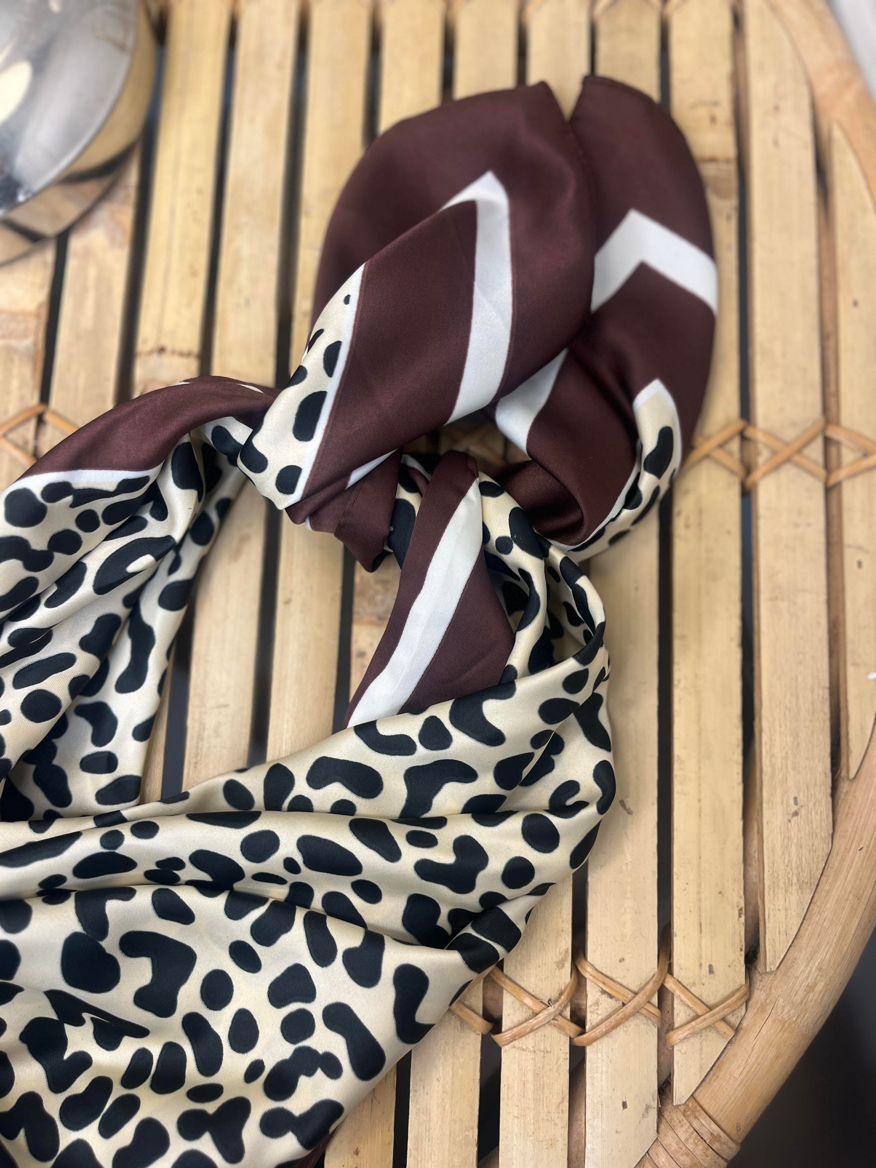 Z-R Saten Fular 65*65 cm Desenli Leopar
