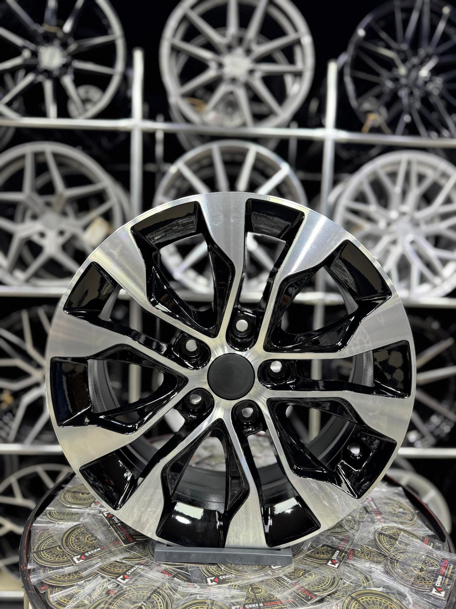 16'' 5x120 TRANSPORTER BLACK DİAMOND JANT MODELİ