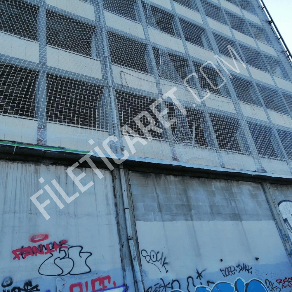 İnşaat Güvenlik Filesi (Kare) - Overloklu - 1x1 gözenek - 1mm kalınlık