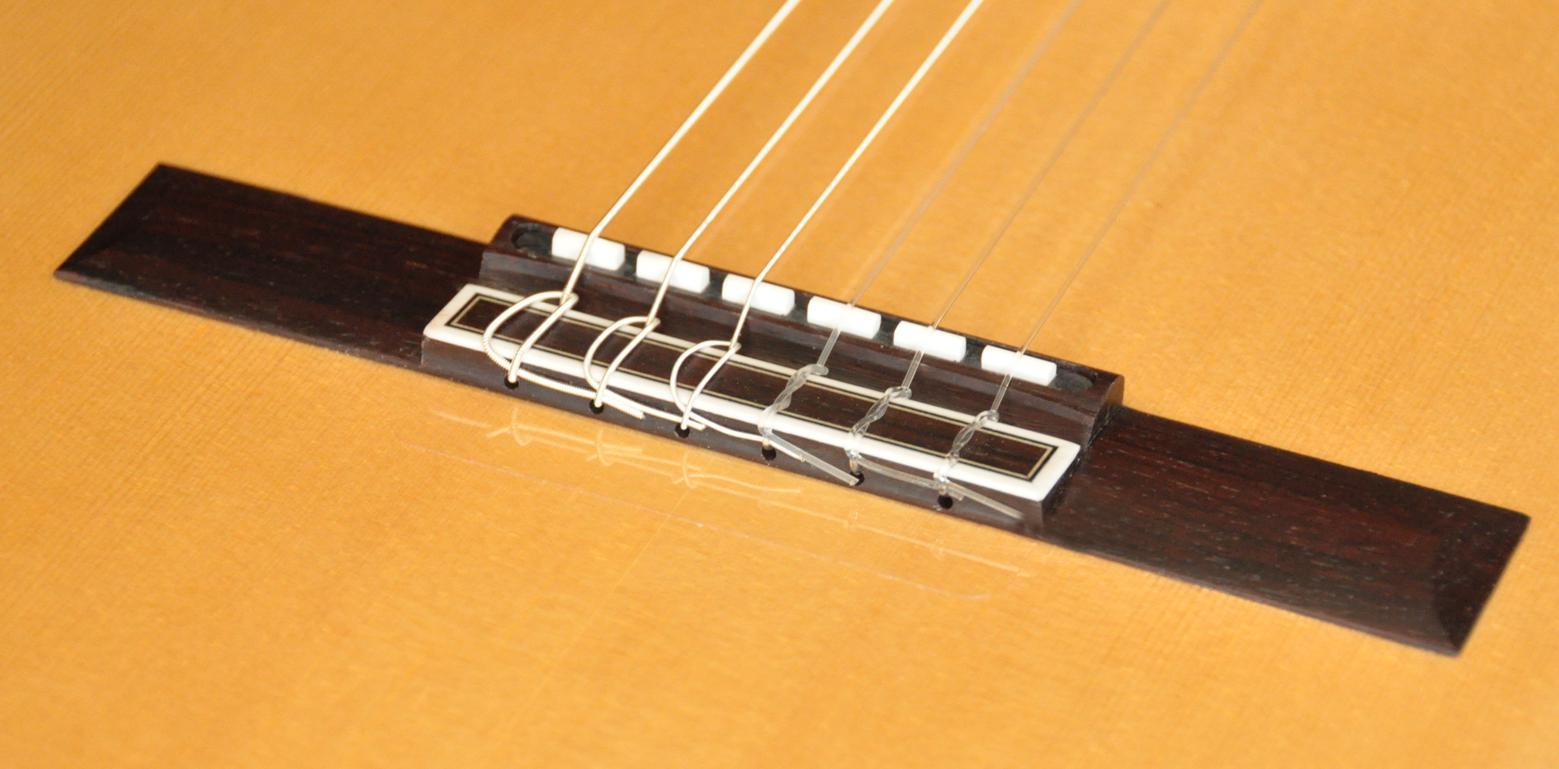 ELEKTRO KLASİK GİTAR LADİN KAPAK FISHMAN PRO BLEND