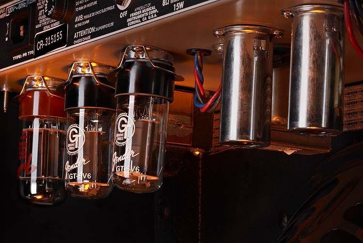 Fender 65 Princeton Reverb Elektro Gitar Amfisi