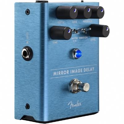 Fender Mirror Image Delay Pedalı