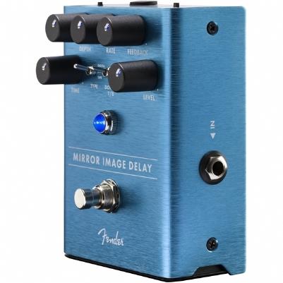 Fender Mirror Image Delay Pedalı
