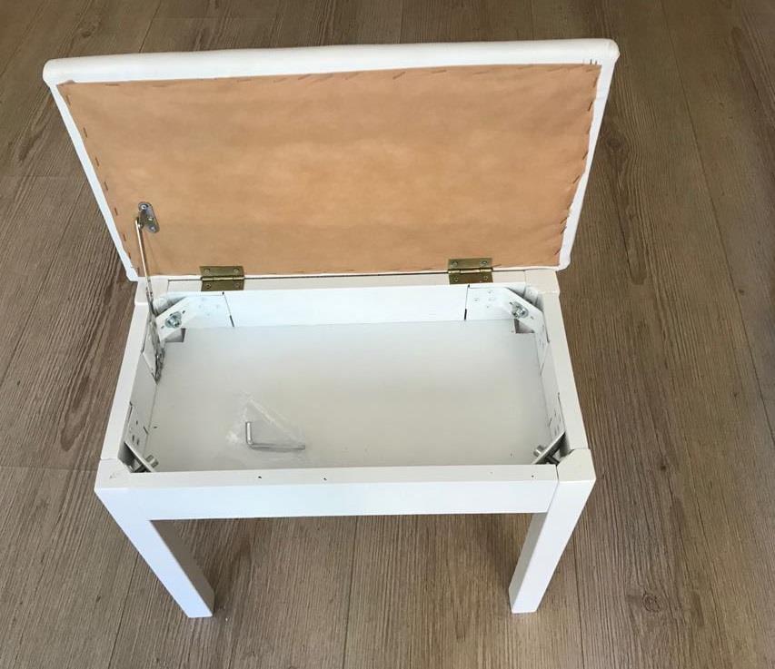 PİYANO TABURESİ 70 CM BEYAZ SANDIKLI MASİF AYAKLI