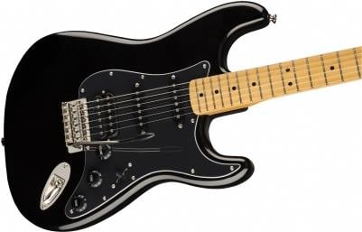Squier Classic Vibe 70s Stratocaster HSS Akçaağaç Klavye Black Elektro Gitar