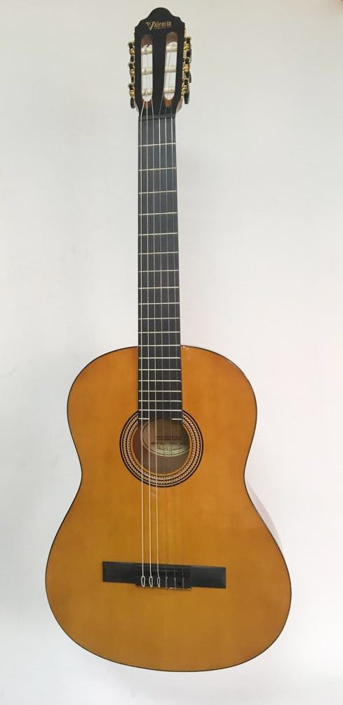 VALENCIA VC264 KLASİK GİTAR, 4/4, NATUREL PARLAK