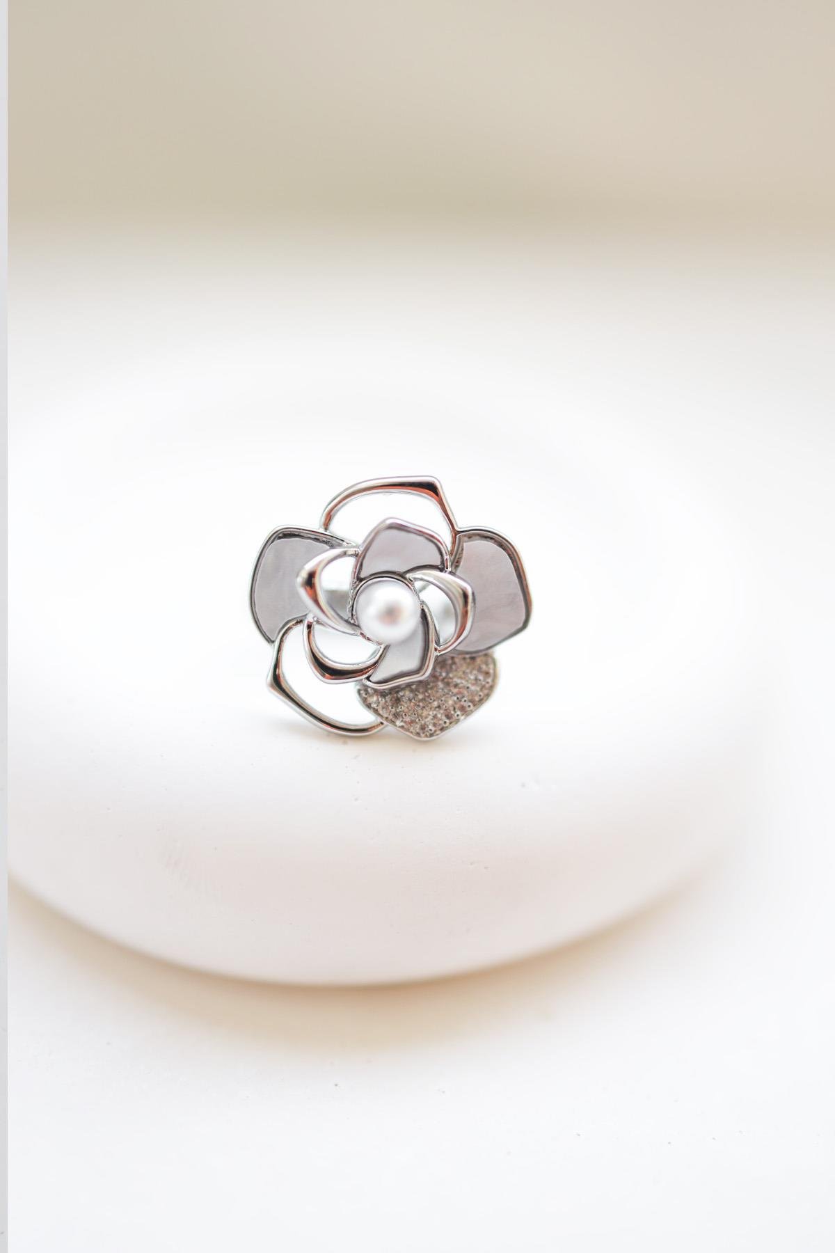 Çiçek Figürlü Ayarlanabilir Taşlı Silver Yüzük