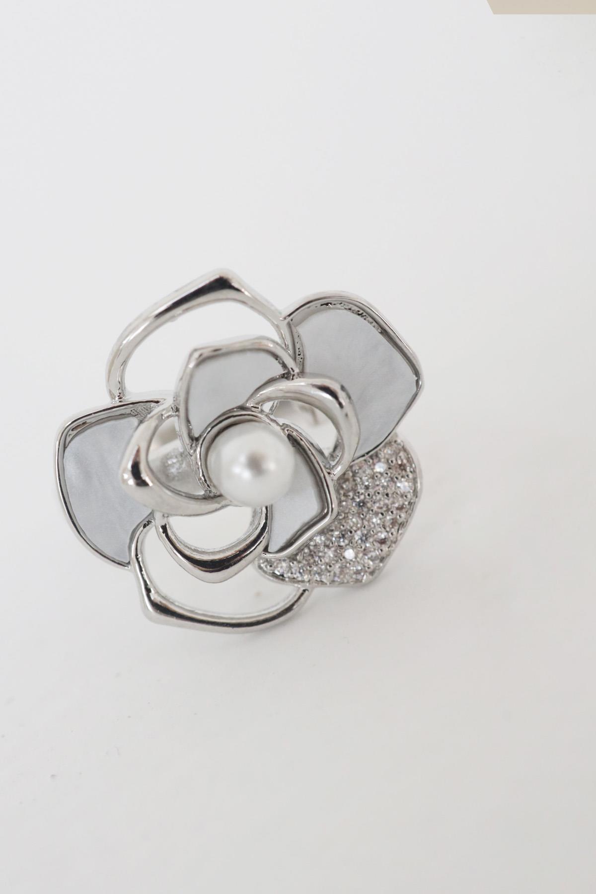 Çiçek Figürlü Ayarlanabilir Taşlı Silver Yüzük