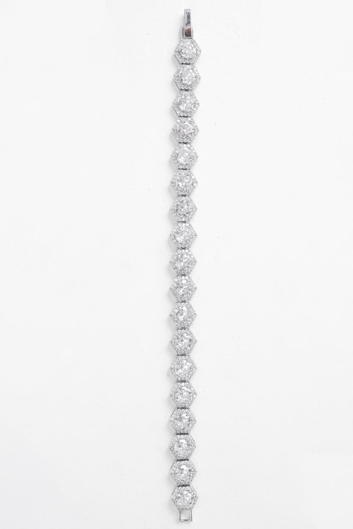 Geometrik Taşlı Silver Çelik Bileklik