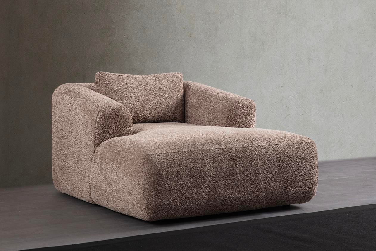 Sofia Loveseat