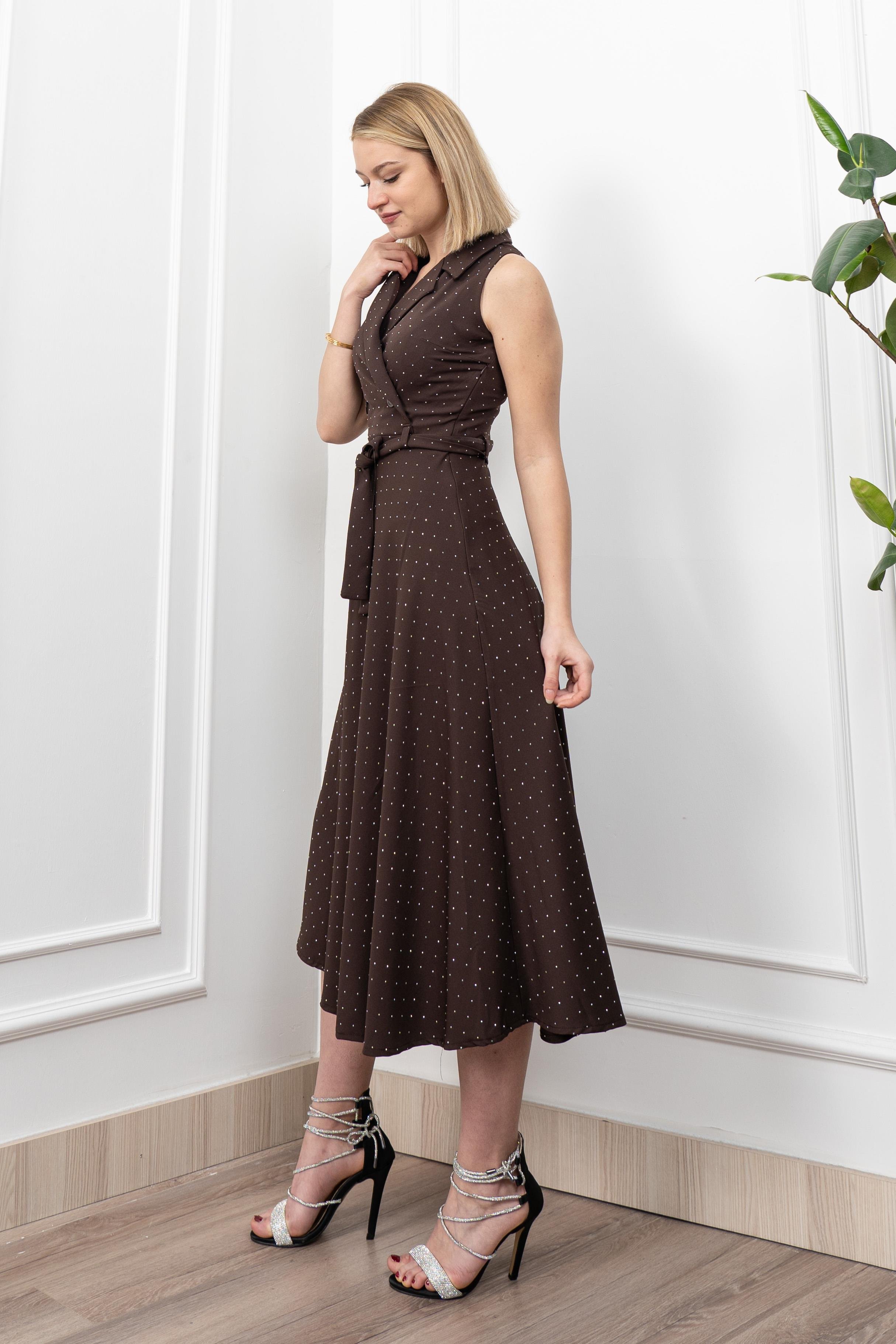 Beli Kuşaklı Yakalı Ve Taş Detaylı Uzun Elbise 50338