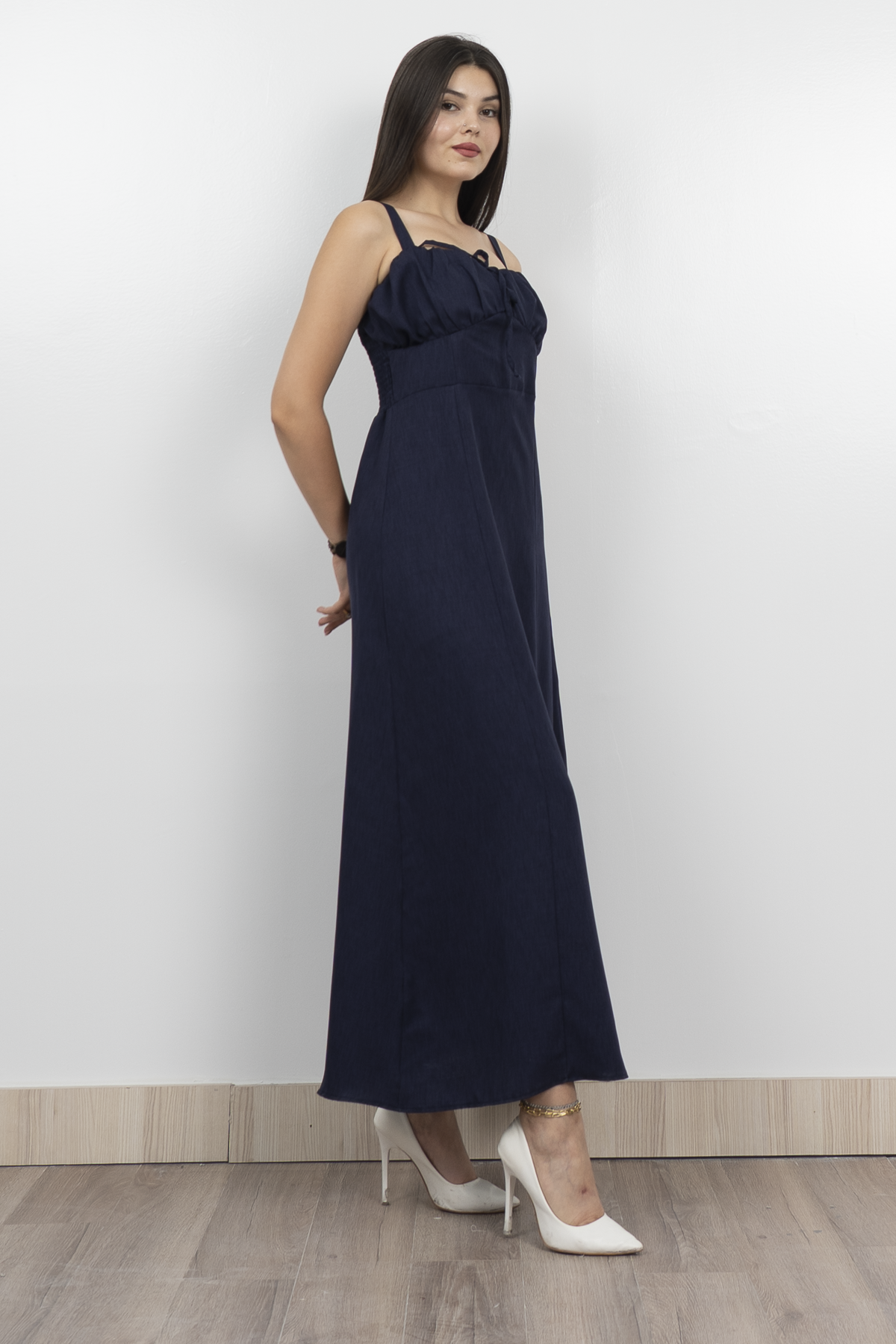 Göğüs Büzgülü Önden Yırtmaçlı Askılı Uzun Elbise 50322