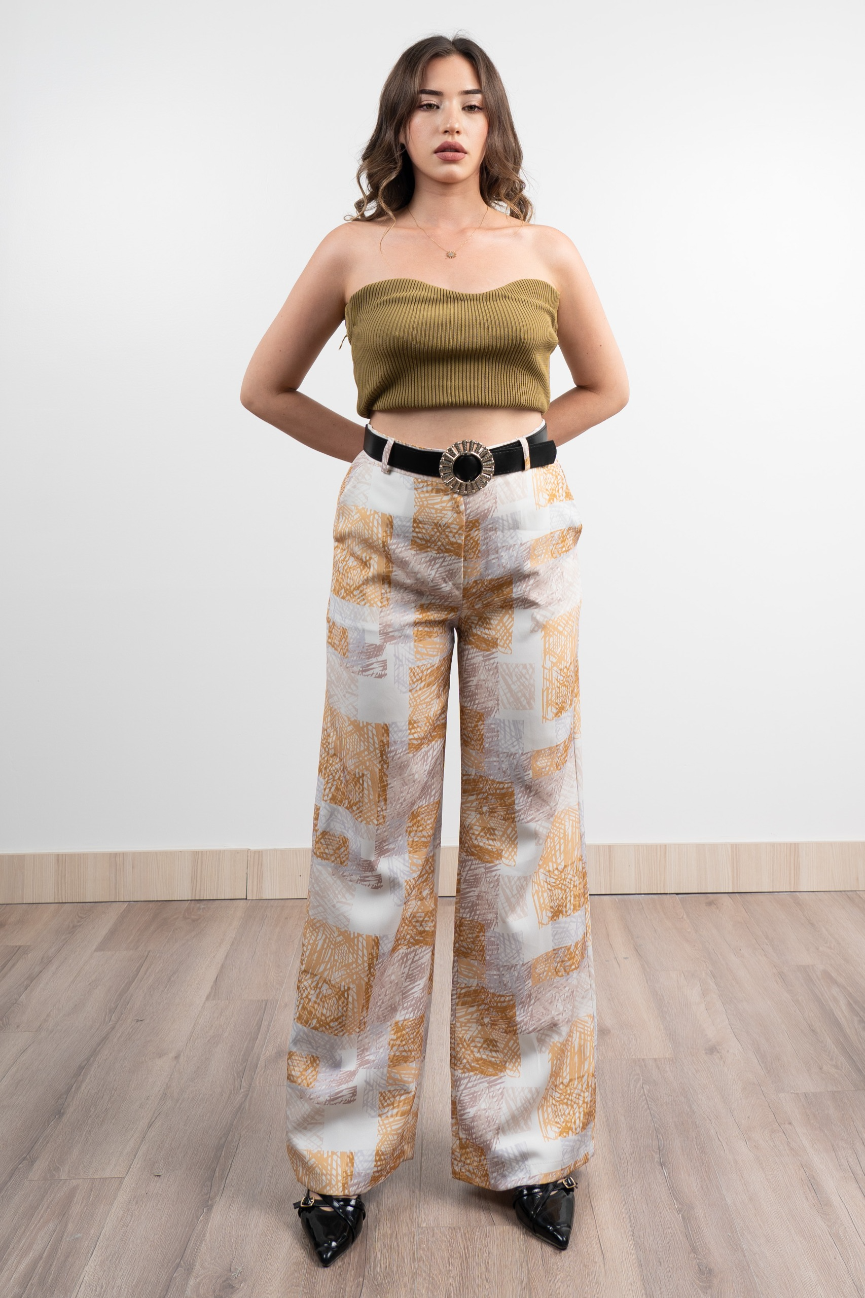 Renkli Bol Paça Kemerli ve Cepli Kumaş Pantolon 30031