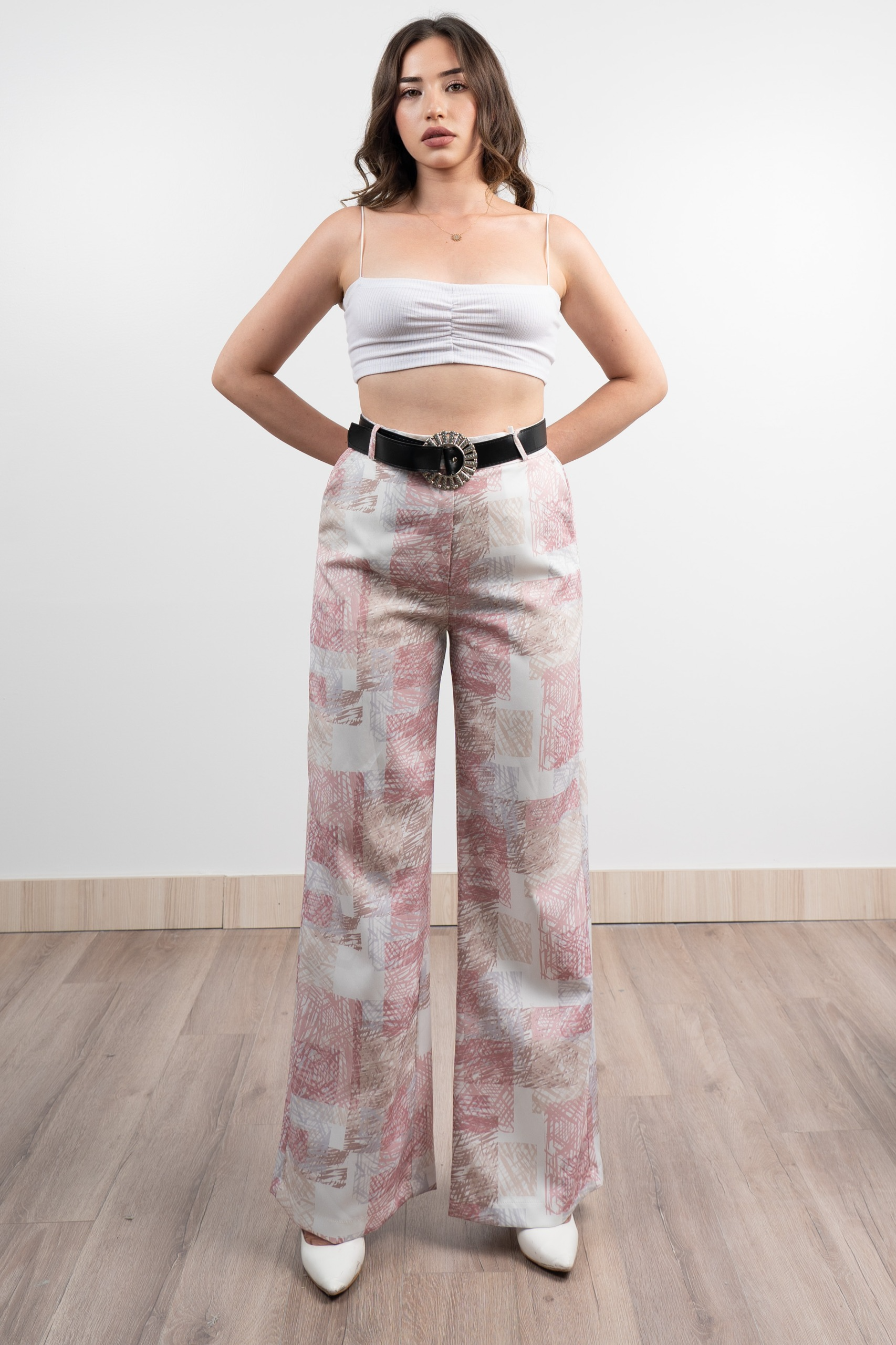 Renkli Bol Paça Kemerli ve Cepli Kumaş Pantolon 30031