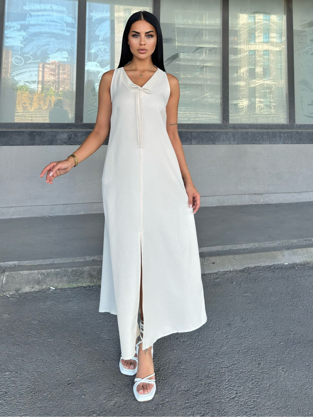 V Yaka Spagetti İp Detaylı Yırtmaçlı Uzun Elbise 50324