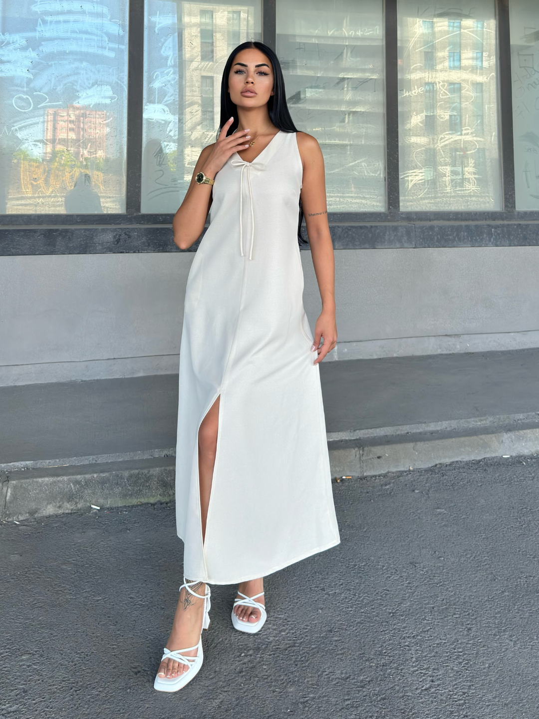 V Yaka Spagetti İp Detaylı Yırtmaçlı Uzun Elbise 50324