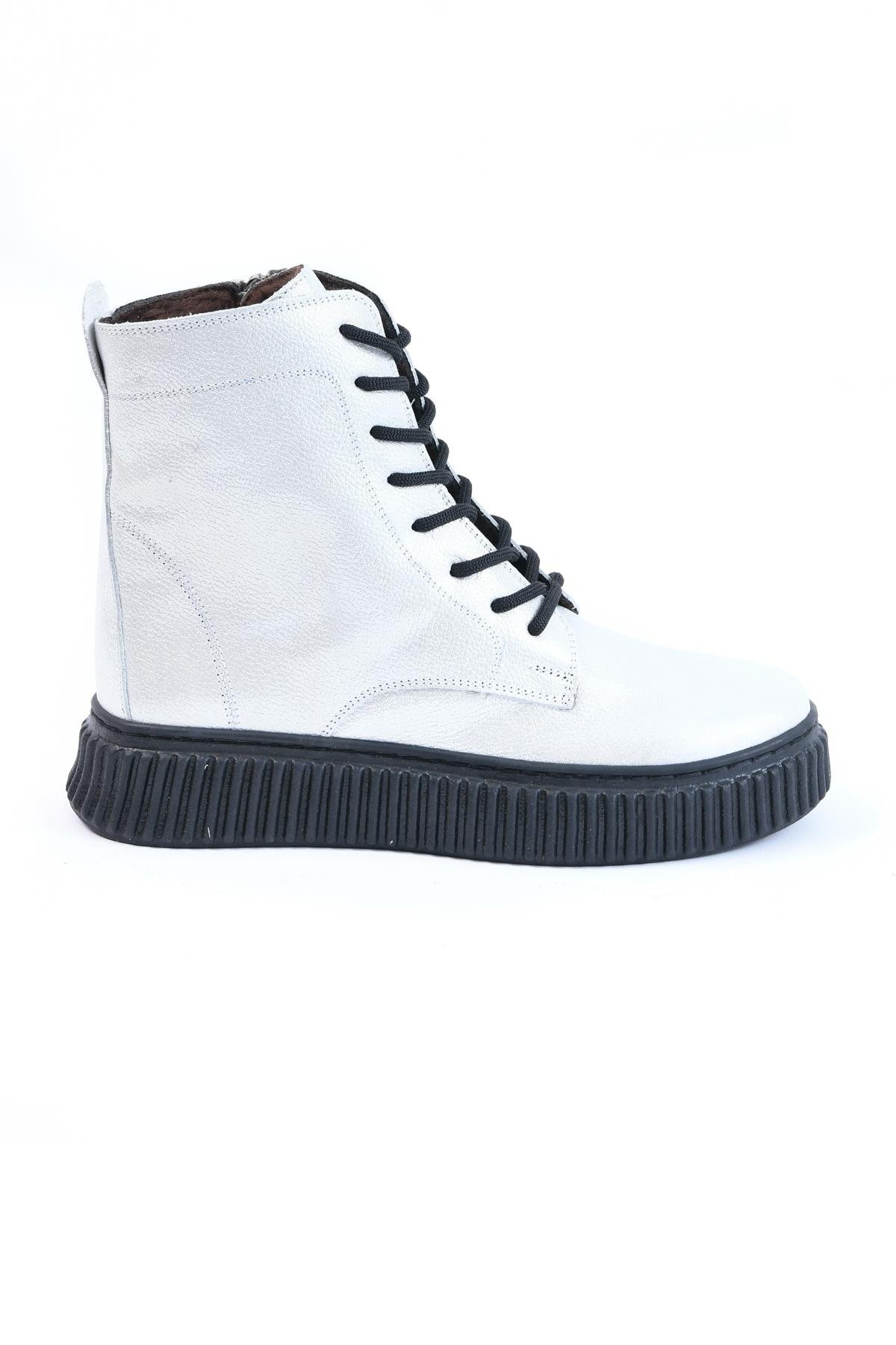 JUNE GÜMÜŞ SNEAKER