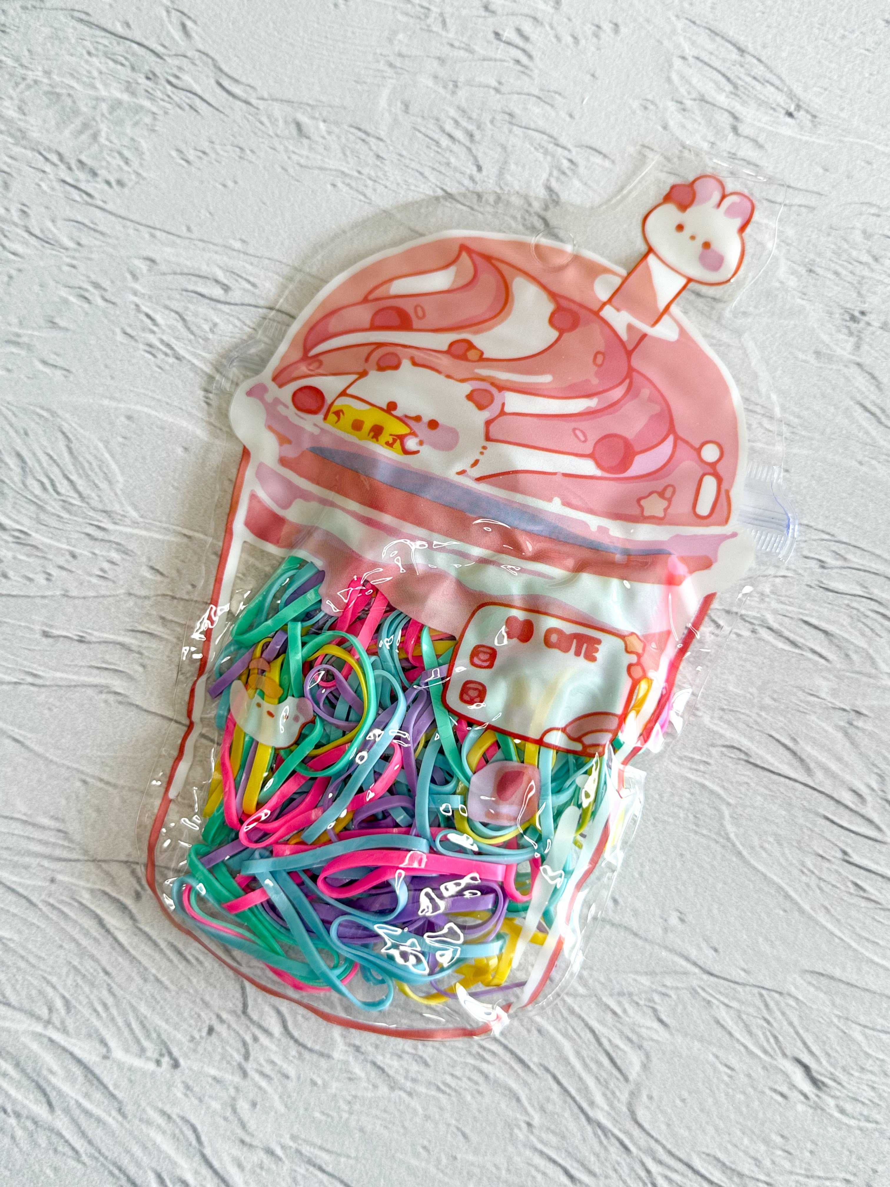 Şeffaf Cüzdan İçerisinde Karışık Renk Kalın perma Lastik Toka 