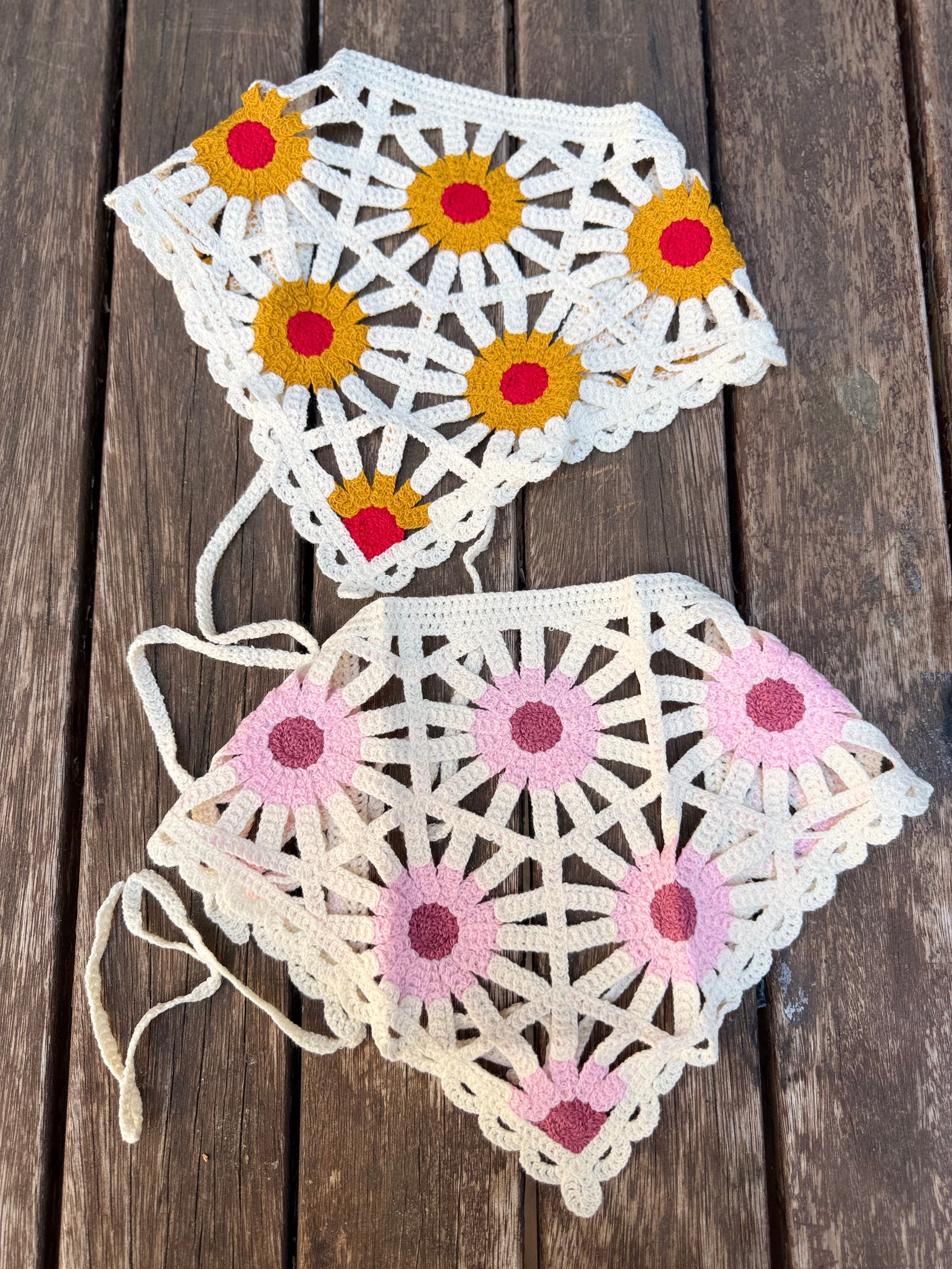 Yeni Çiçekli Bohem Bandana 