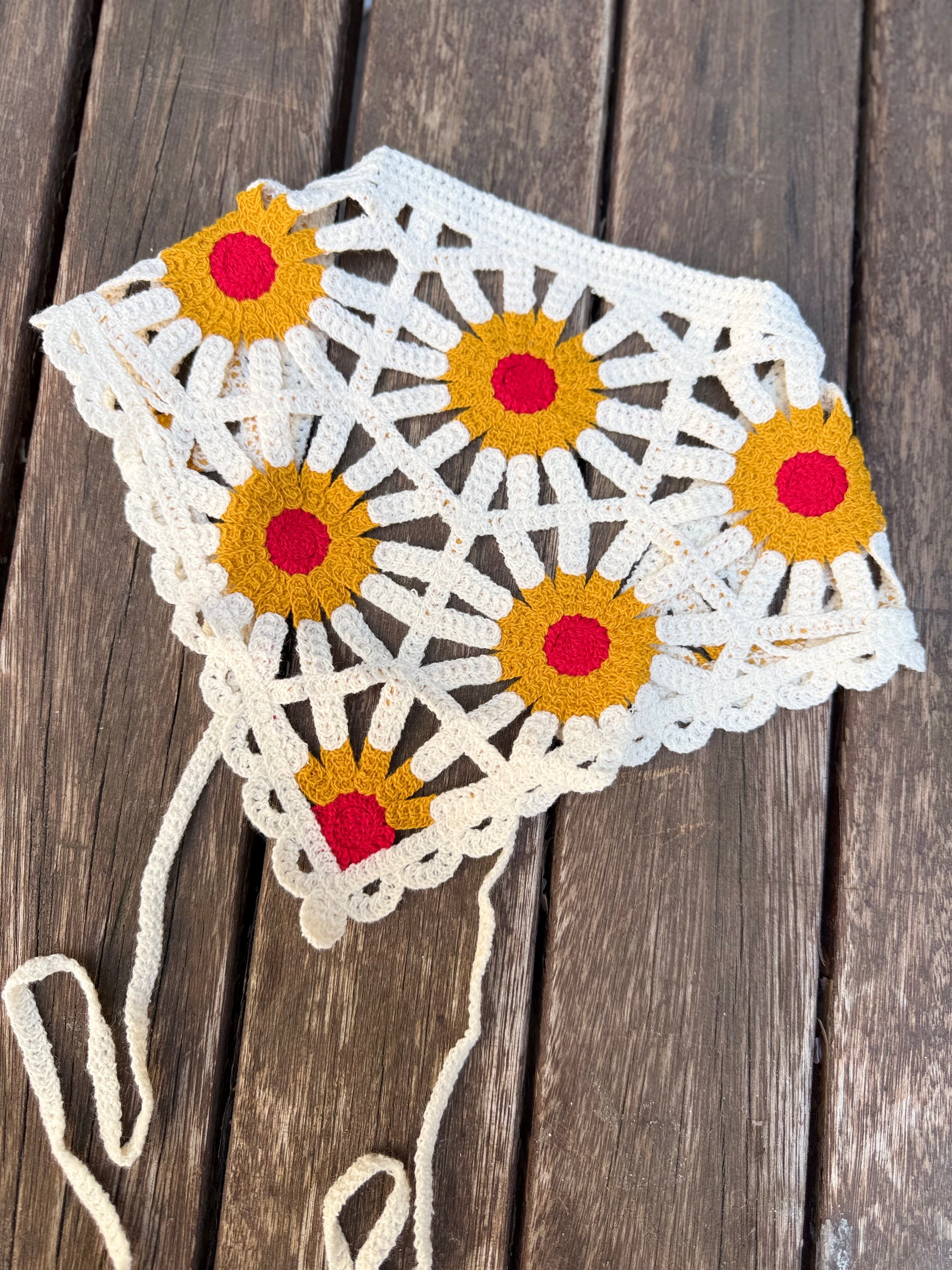 Yeni Çiçekli Bohem Bandana 
