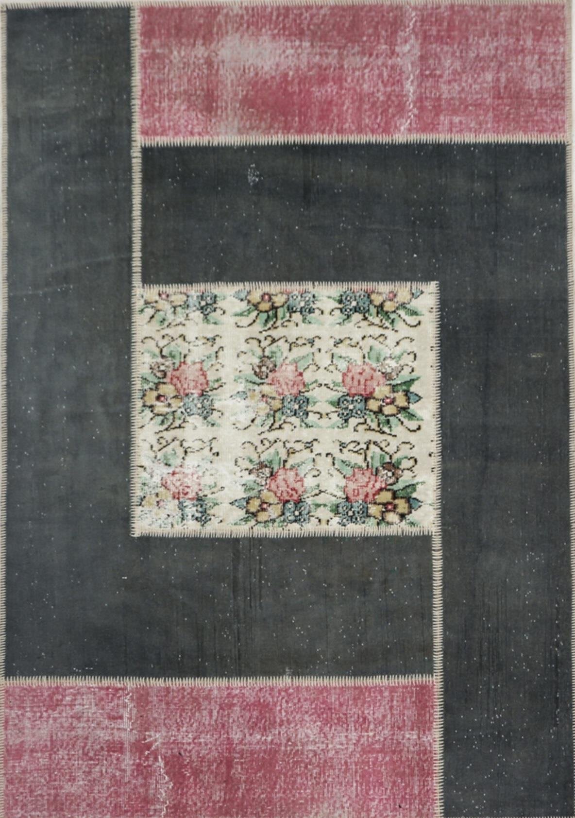 Madalyon Patchwork Antik Anadolu Halısı Flower Window