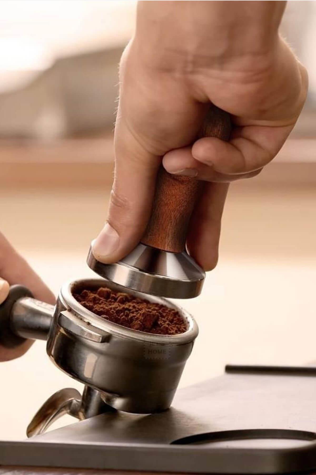Kahve Tamper - Ahşap Saplı | 58 mm