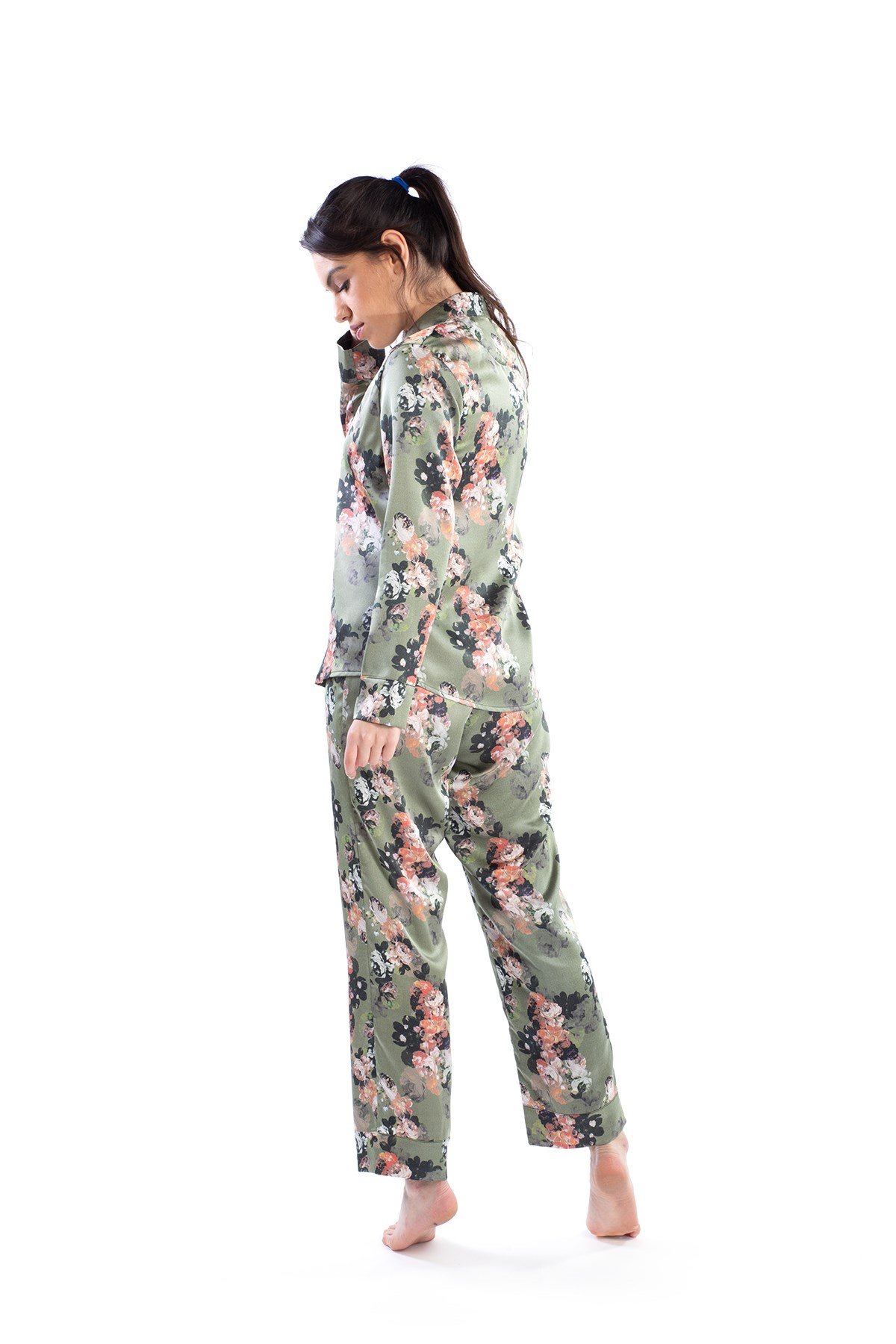 Kadın Yeşil Saten Önden Düğmeli Pijama