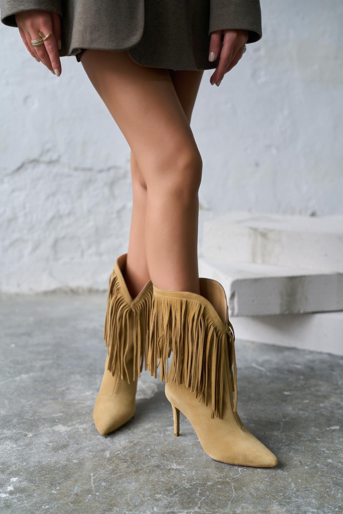 AMORA BAL SÜET ÇİZME