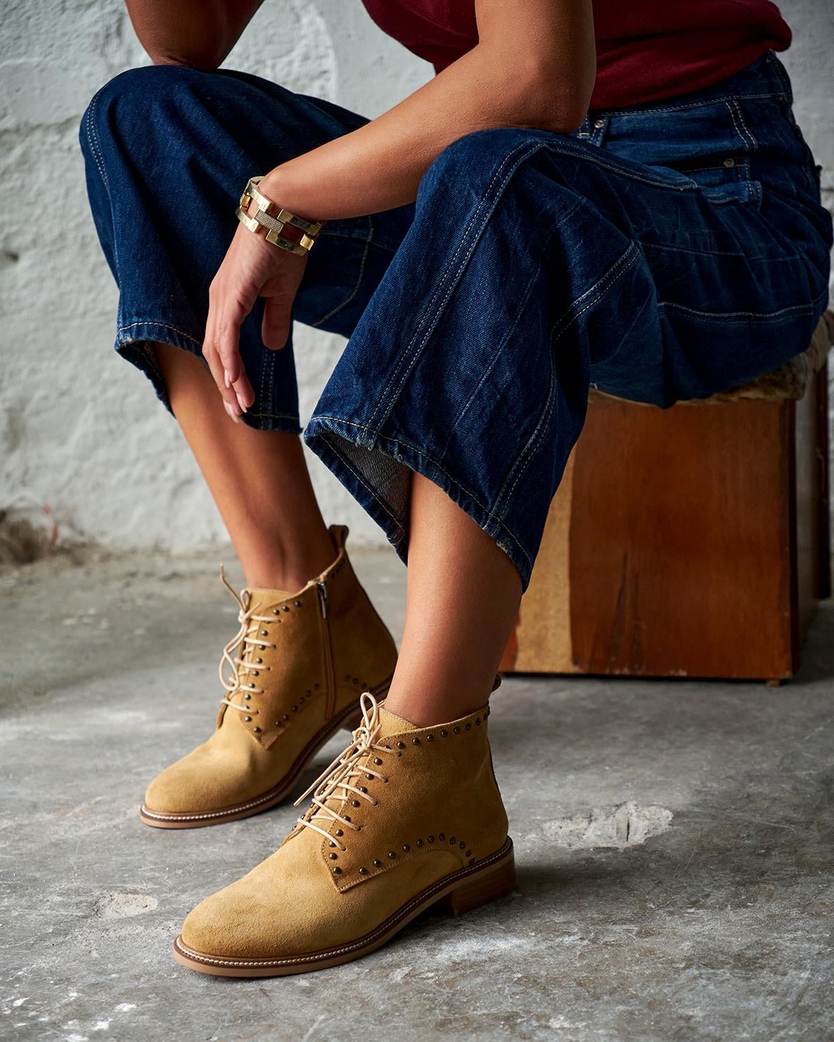 BETH CAMEL SÜET BOT