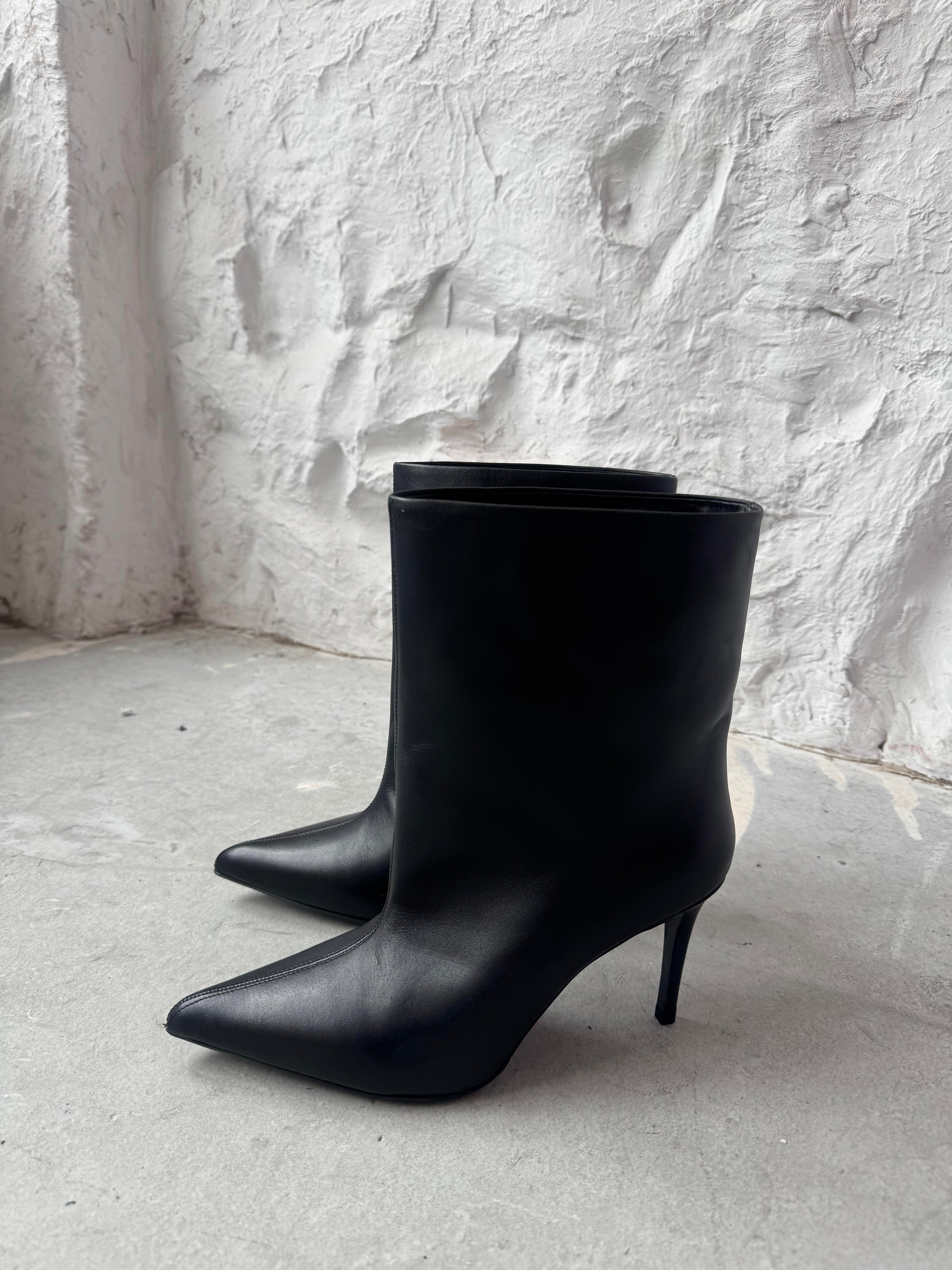 BOWSER SİYAH DERİ TOPUKLU BOT